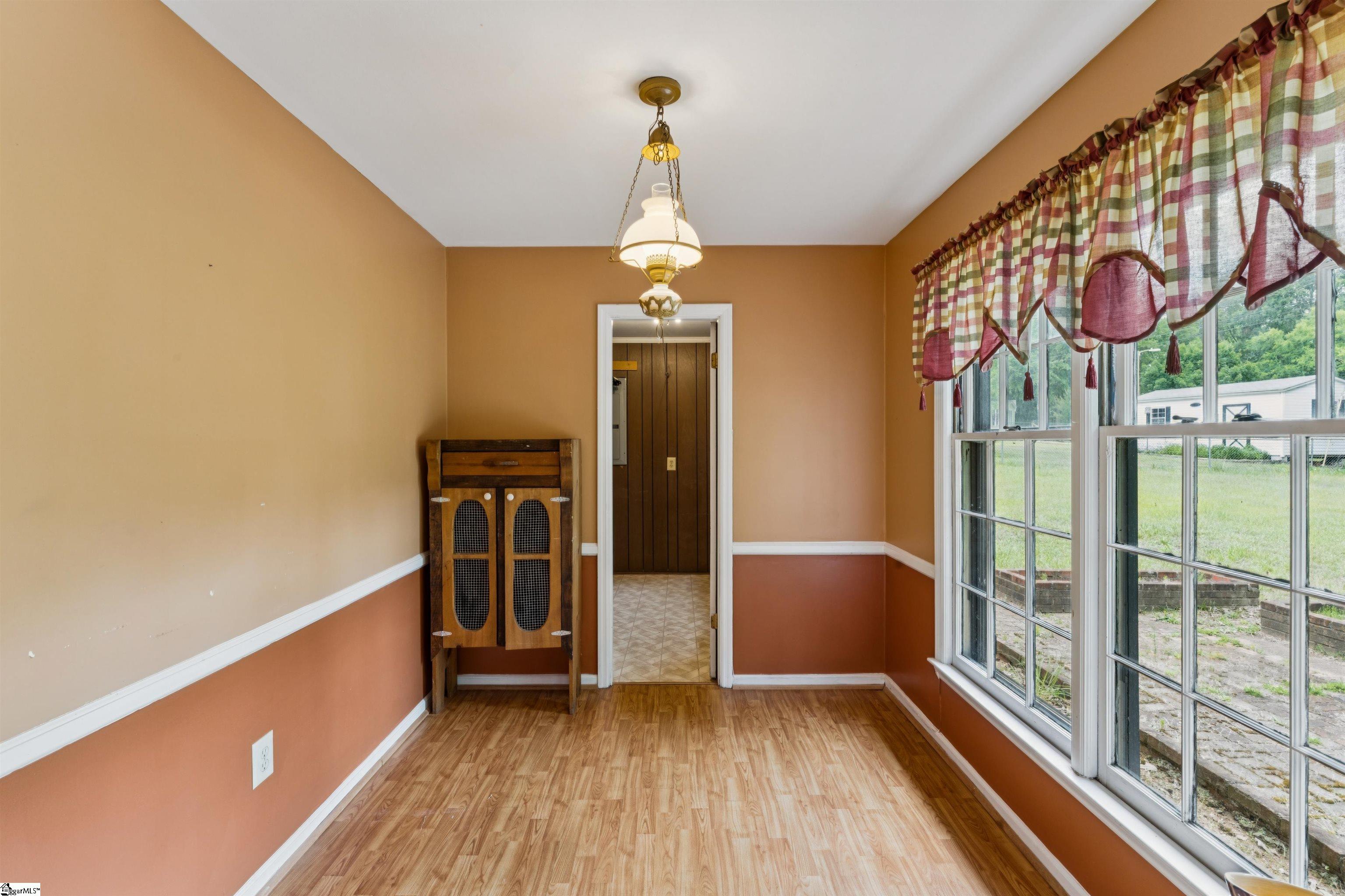 15 Weehawken Circle Taylors, SC 29687