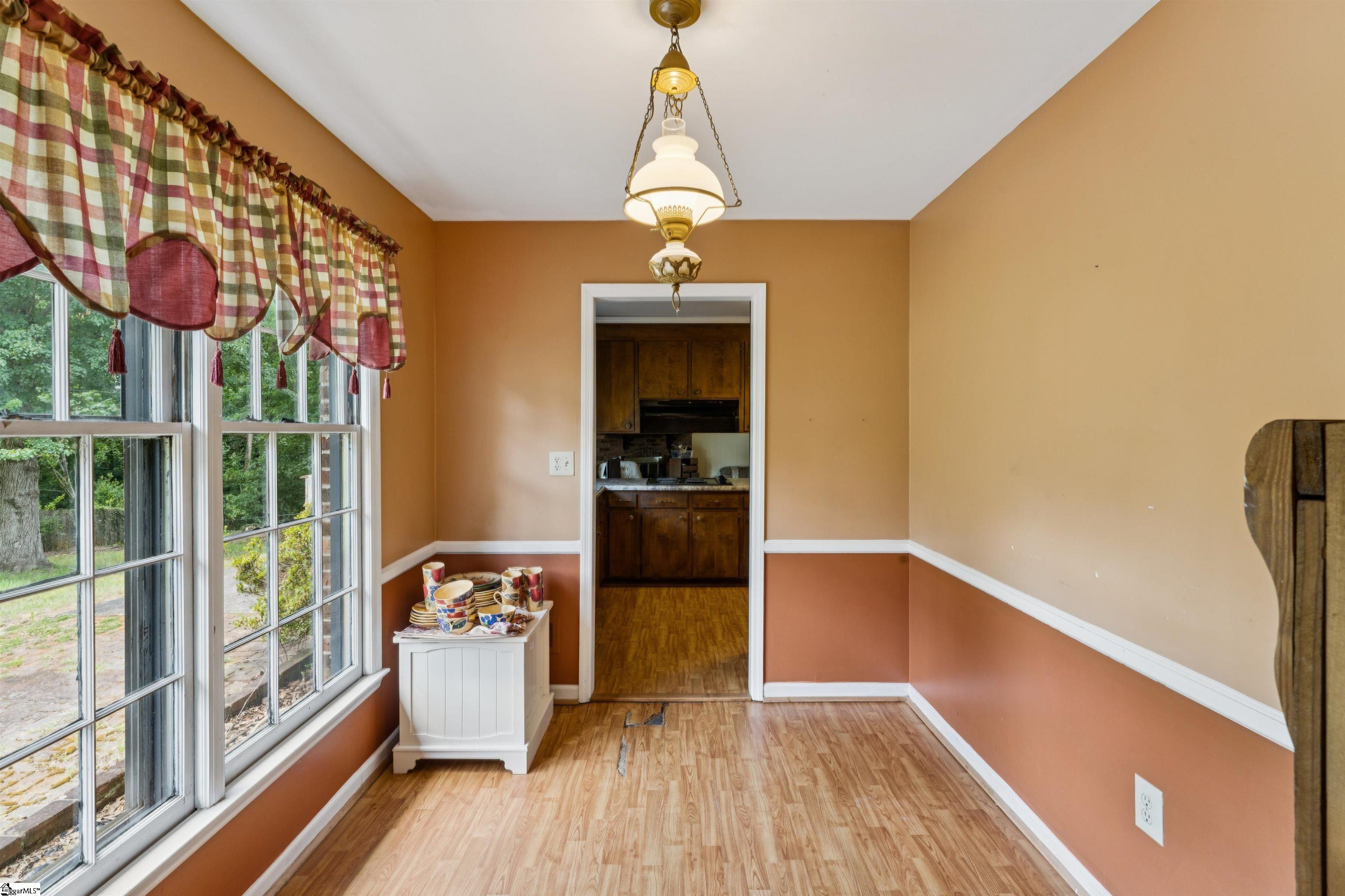 15 Weehawken Circle Taylors, SC 29687