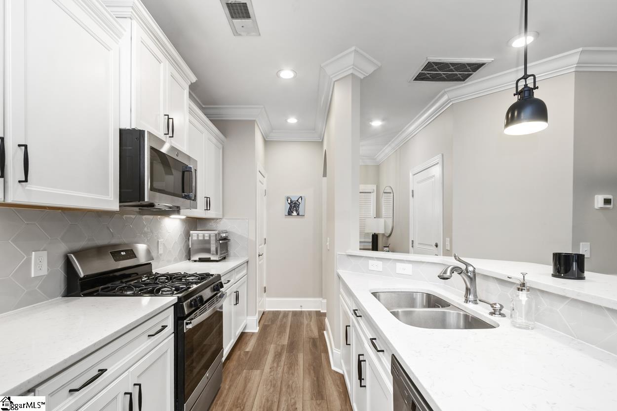 220 Nautique Court Anderson, SC 29625