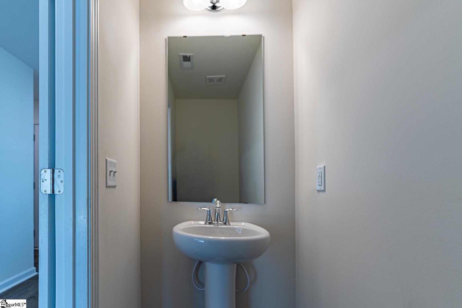 6076 Willutuck Drive Boiling Springs, SC 29316