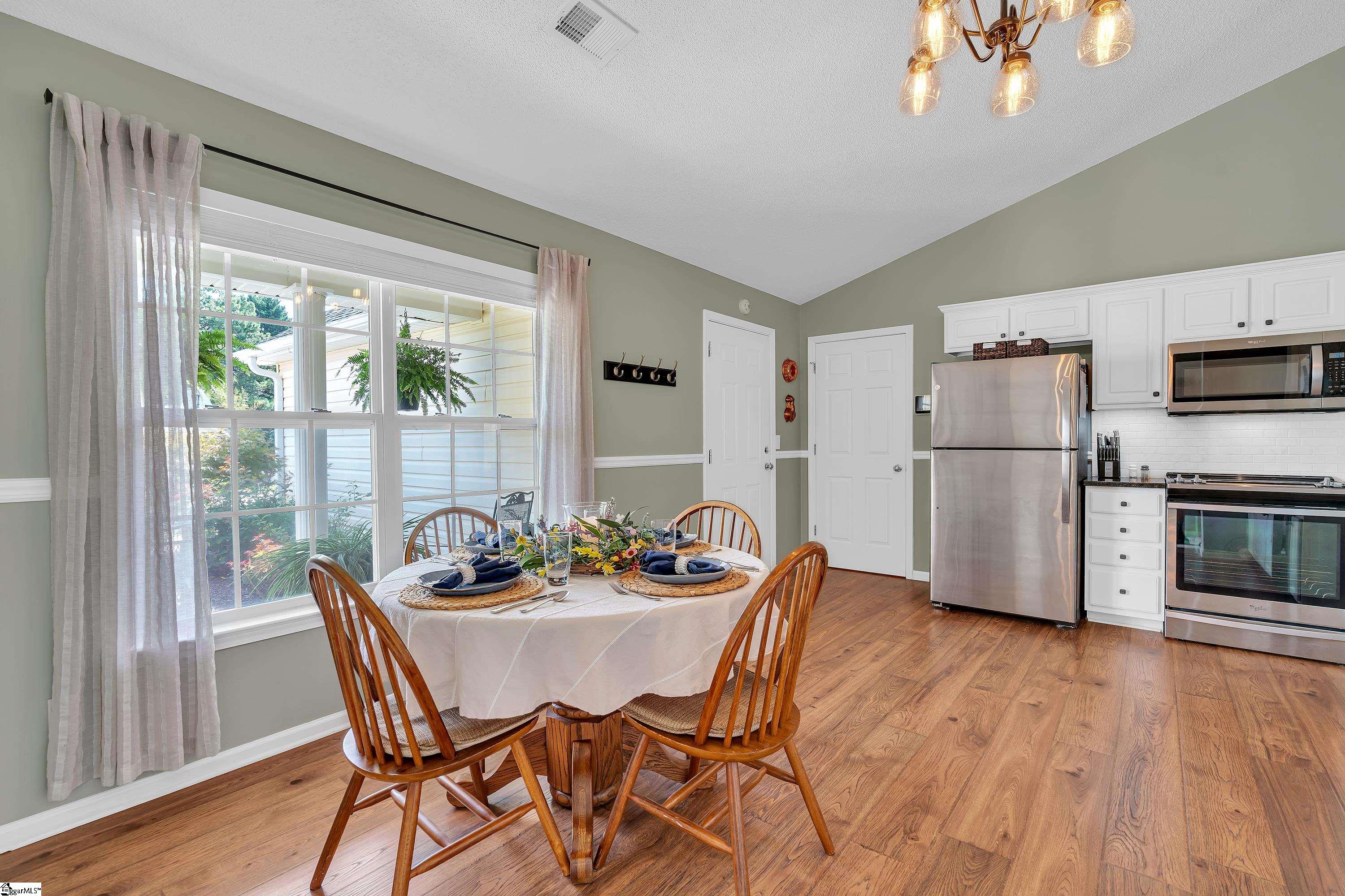 409 Longspur Court Duncan, SC 29334