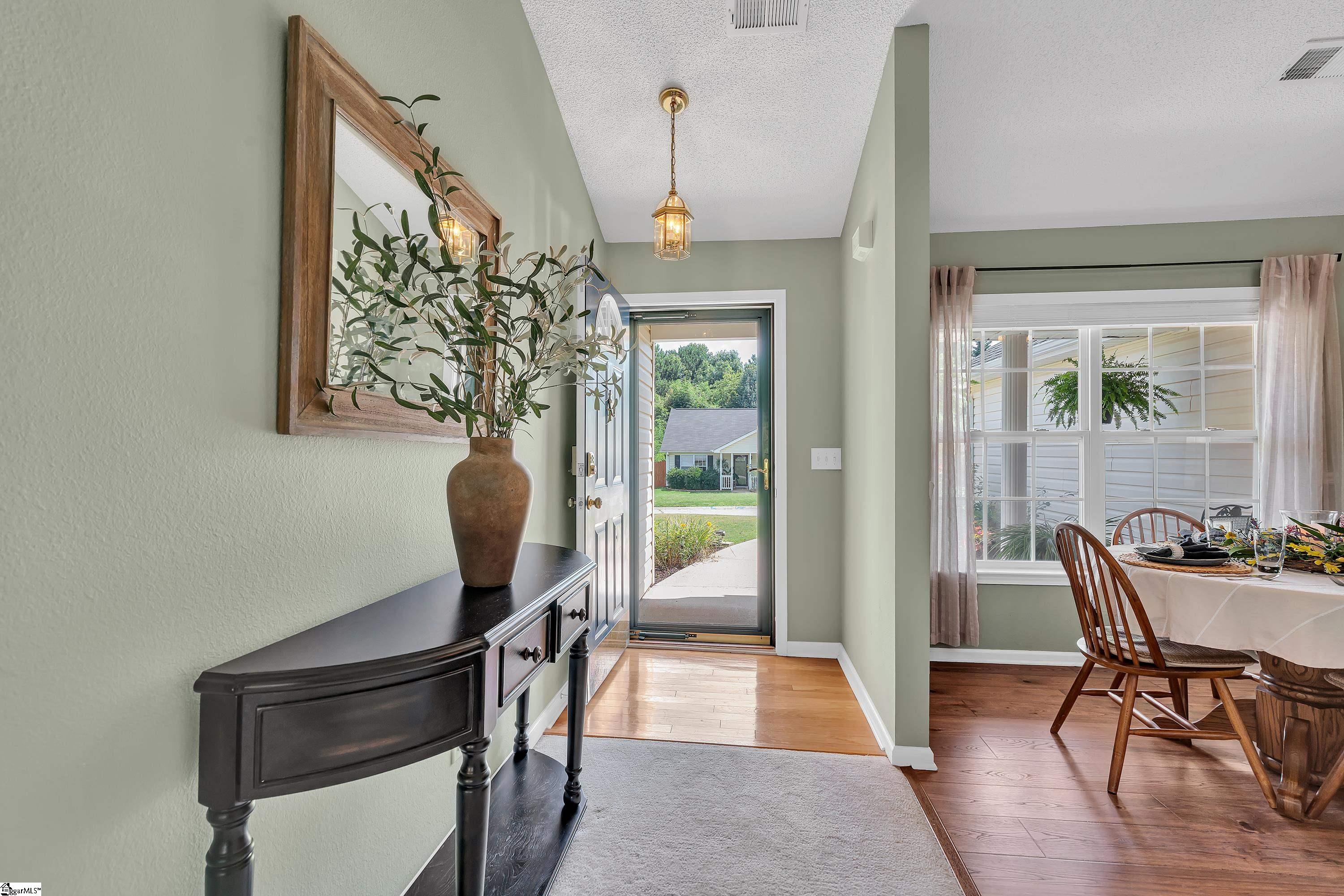 409 Longspur Court Duncan, SC 29334