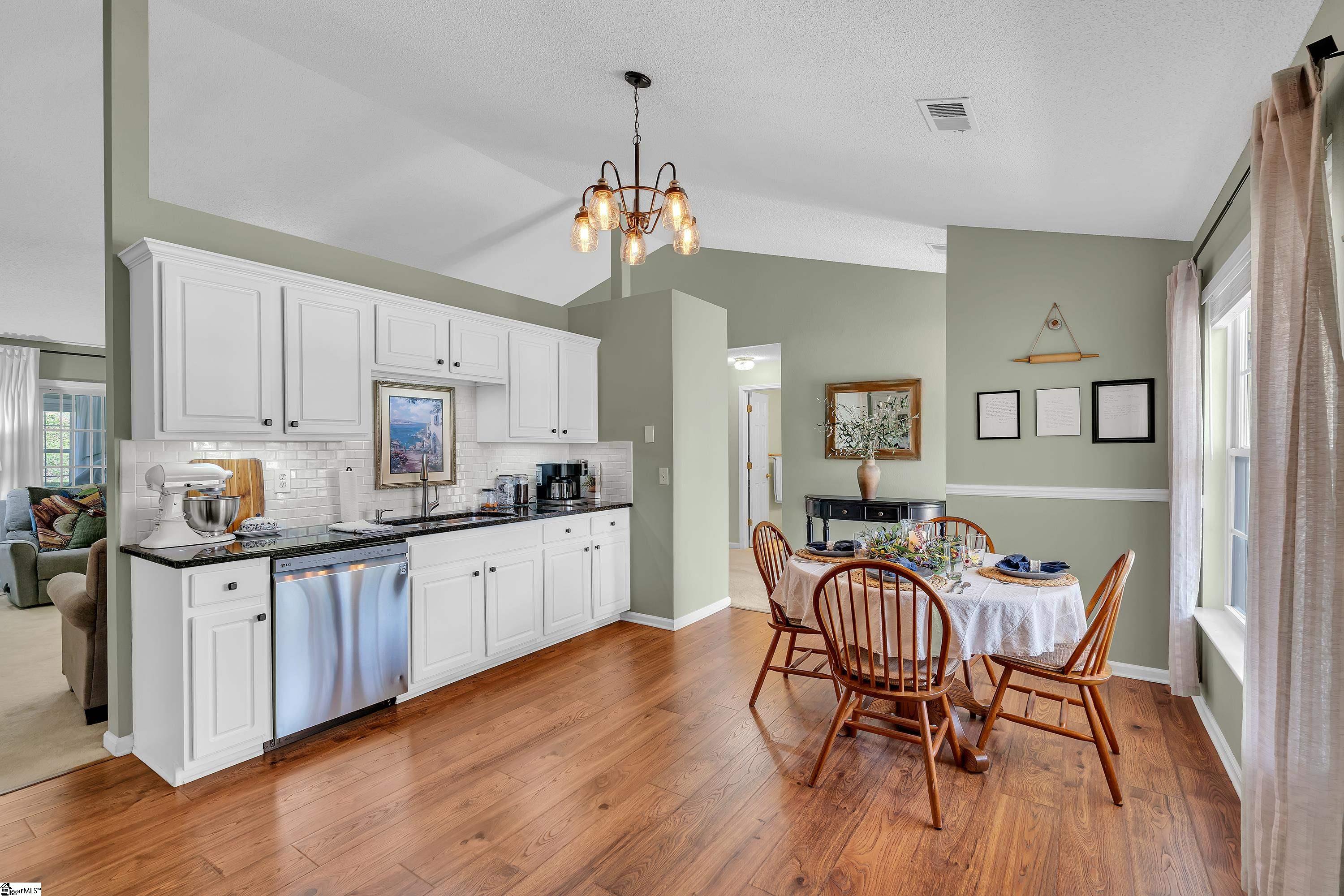 409 Longspur Court Duncan, SC 29334