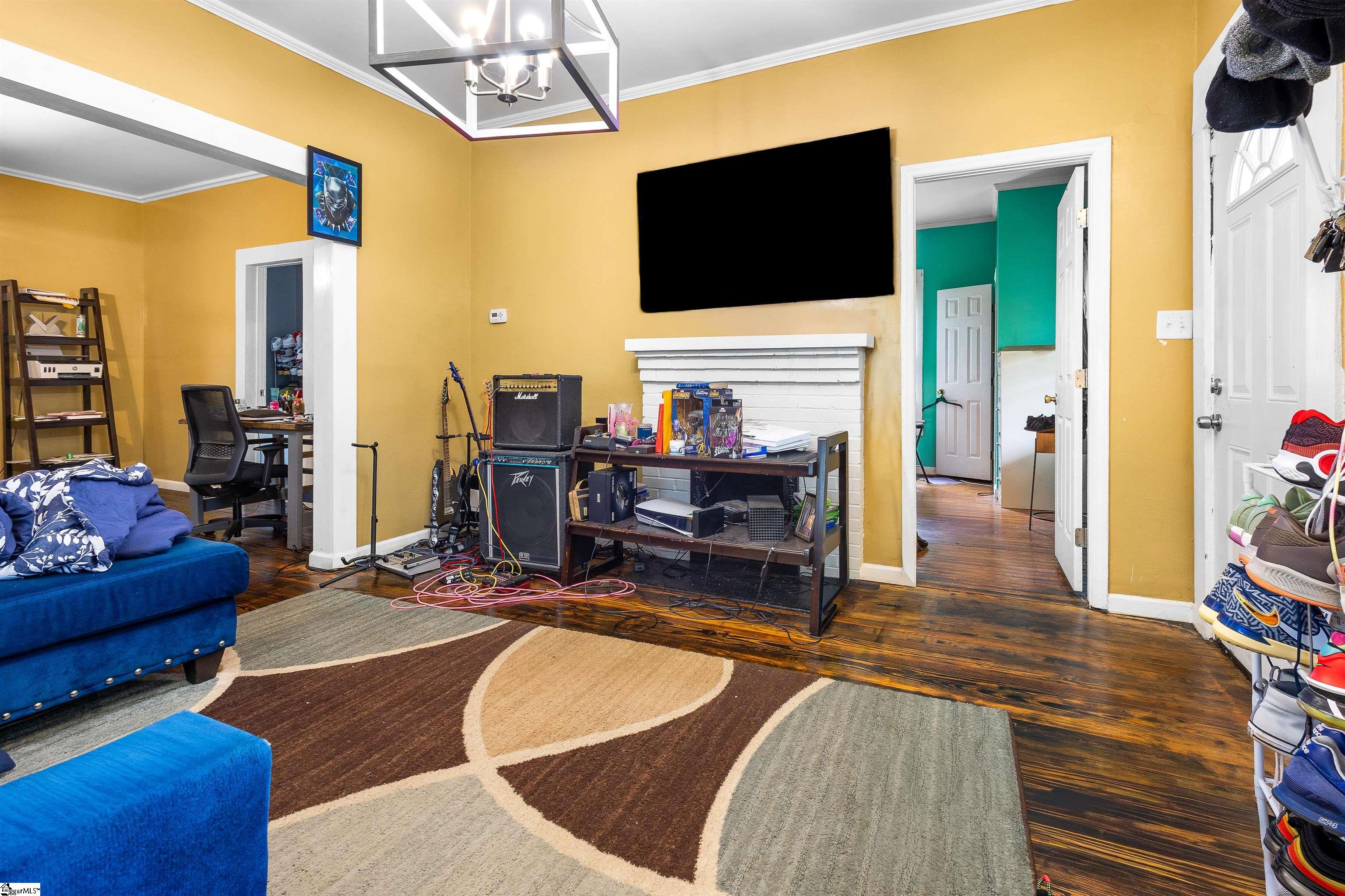 162 Palisade Street Spartanburg, SC 29306
