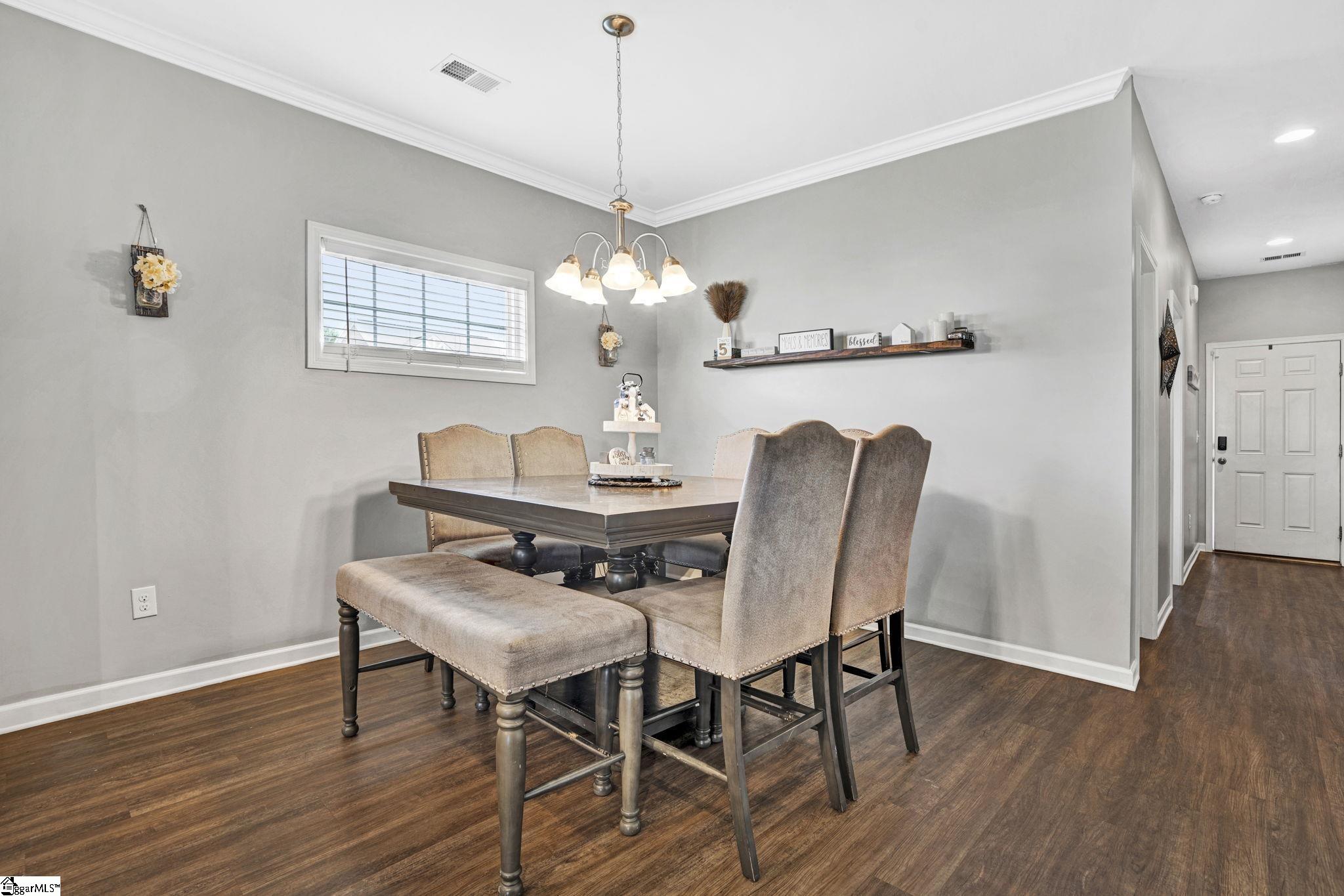 817 Camberwell Road Simpsonville, SC 29680-8202