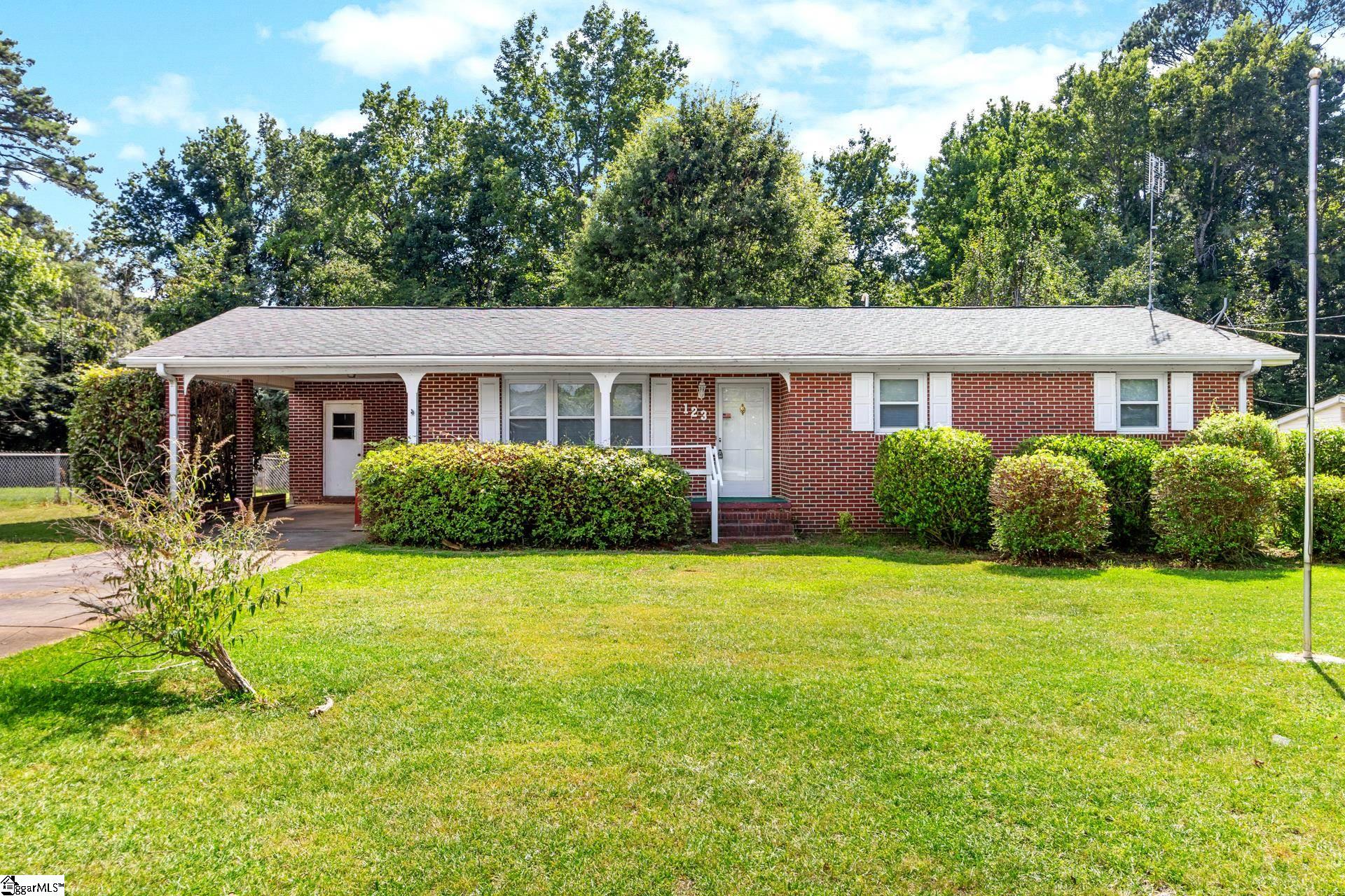 123 Pope Street Greenwood, SC 29649