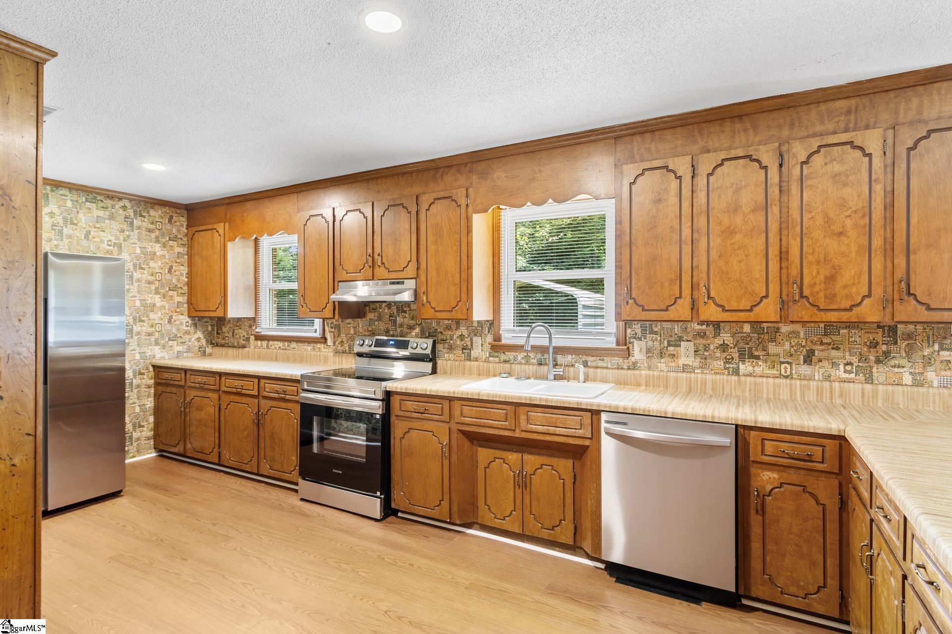 123 Pope Street Greenwood, SC 29649