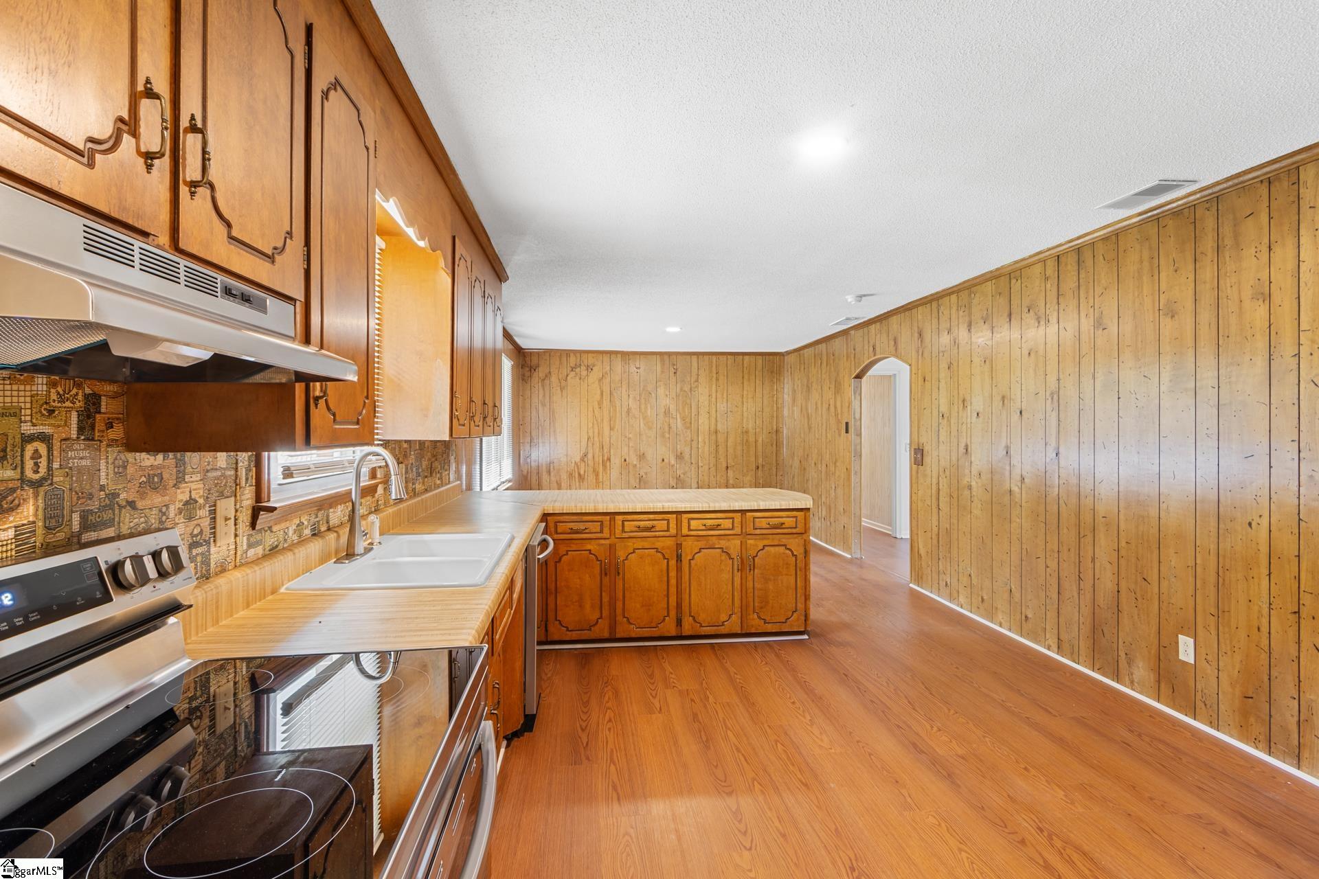 123 Pope Street Greenwood, SC 29649