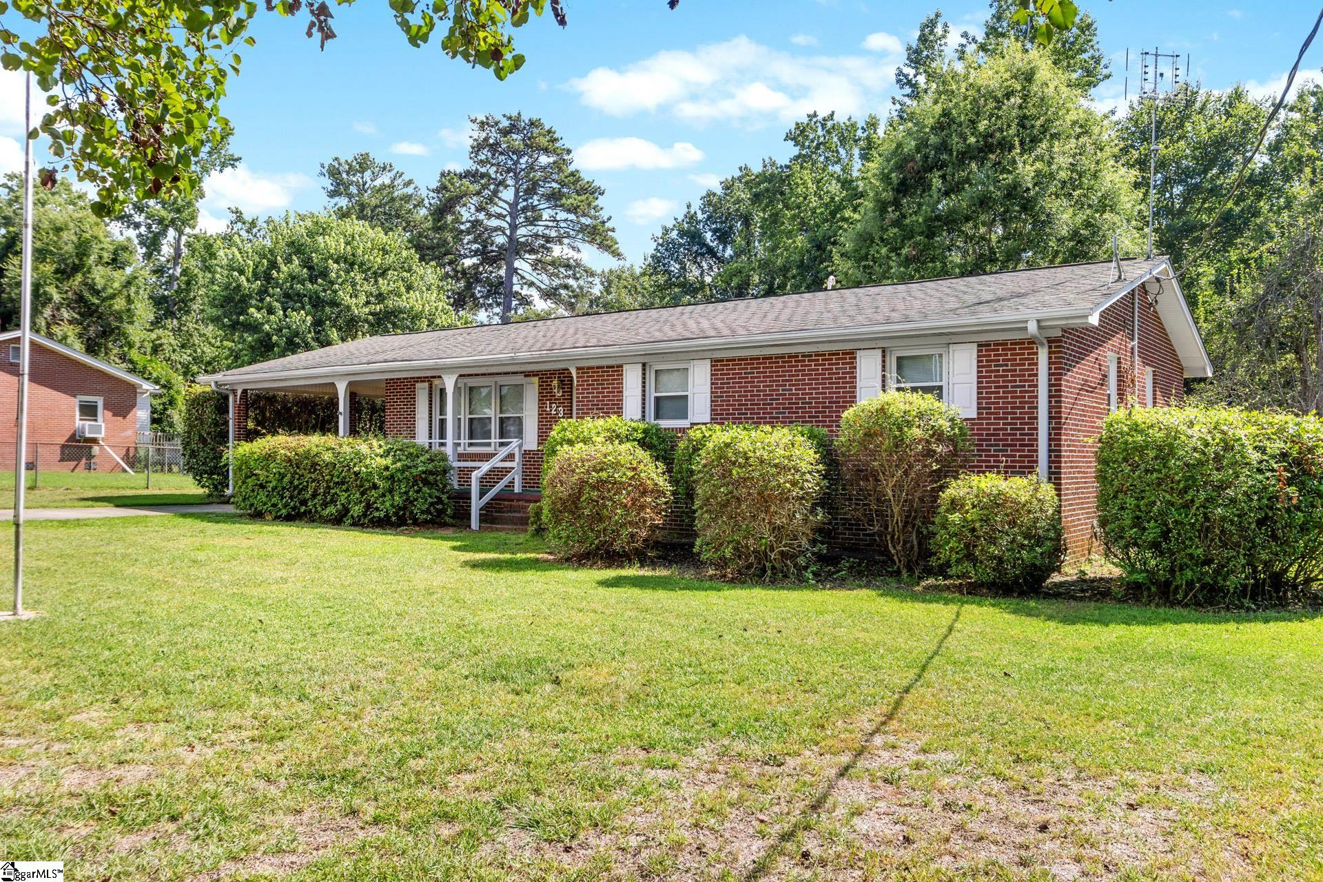 123 Pope Street Greenwood, SC 29649
