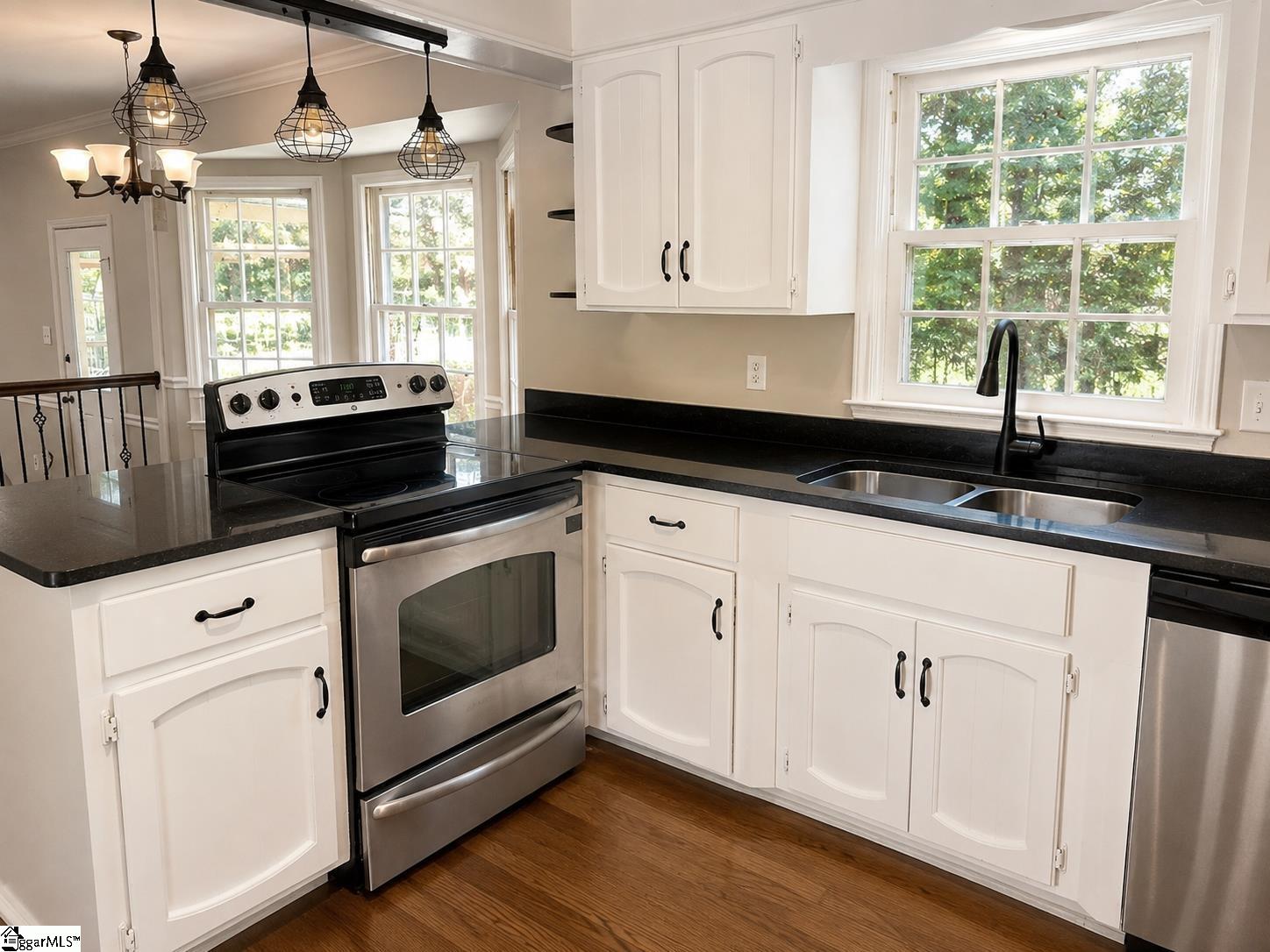 516 Brian Drive Spartanburg, SC 29307