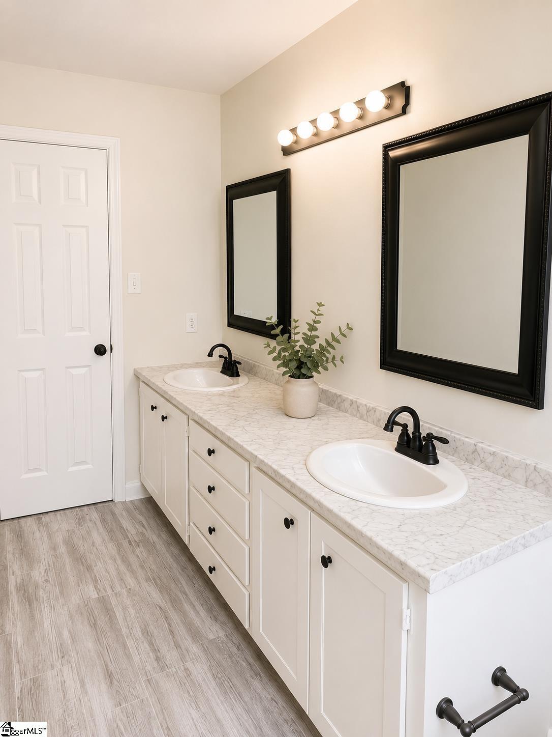 516 Brian Drive Spartanburg, SC 29307