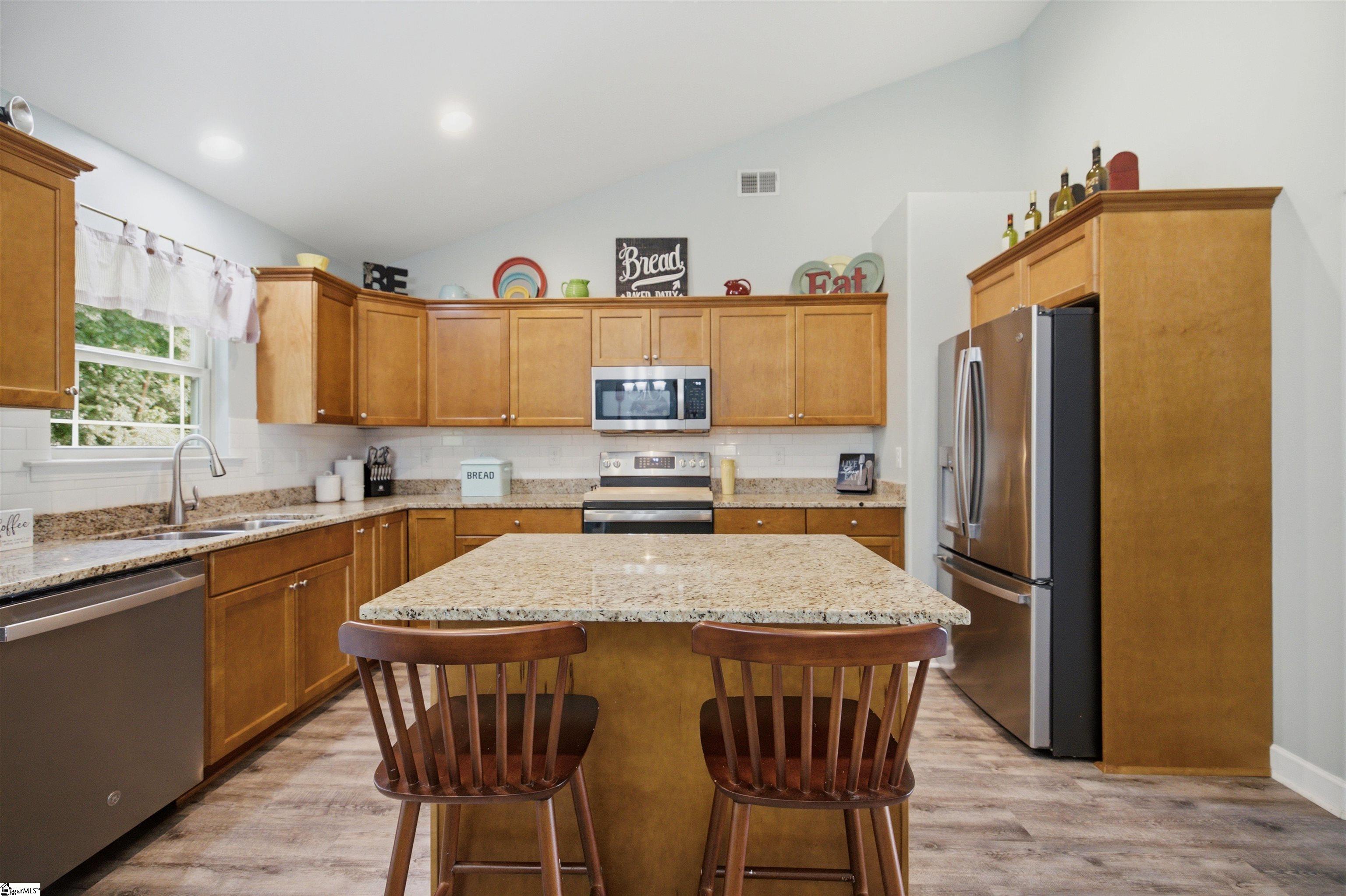 111 Auburn Lane Greenwood, SC 29649