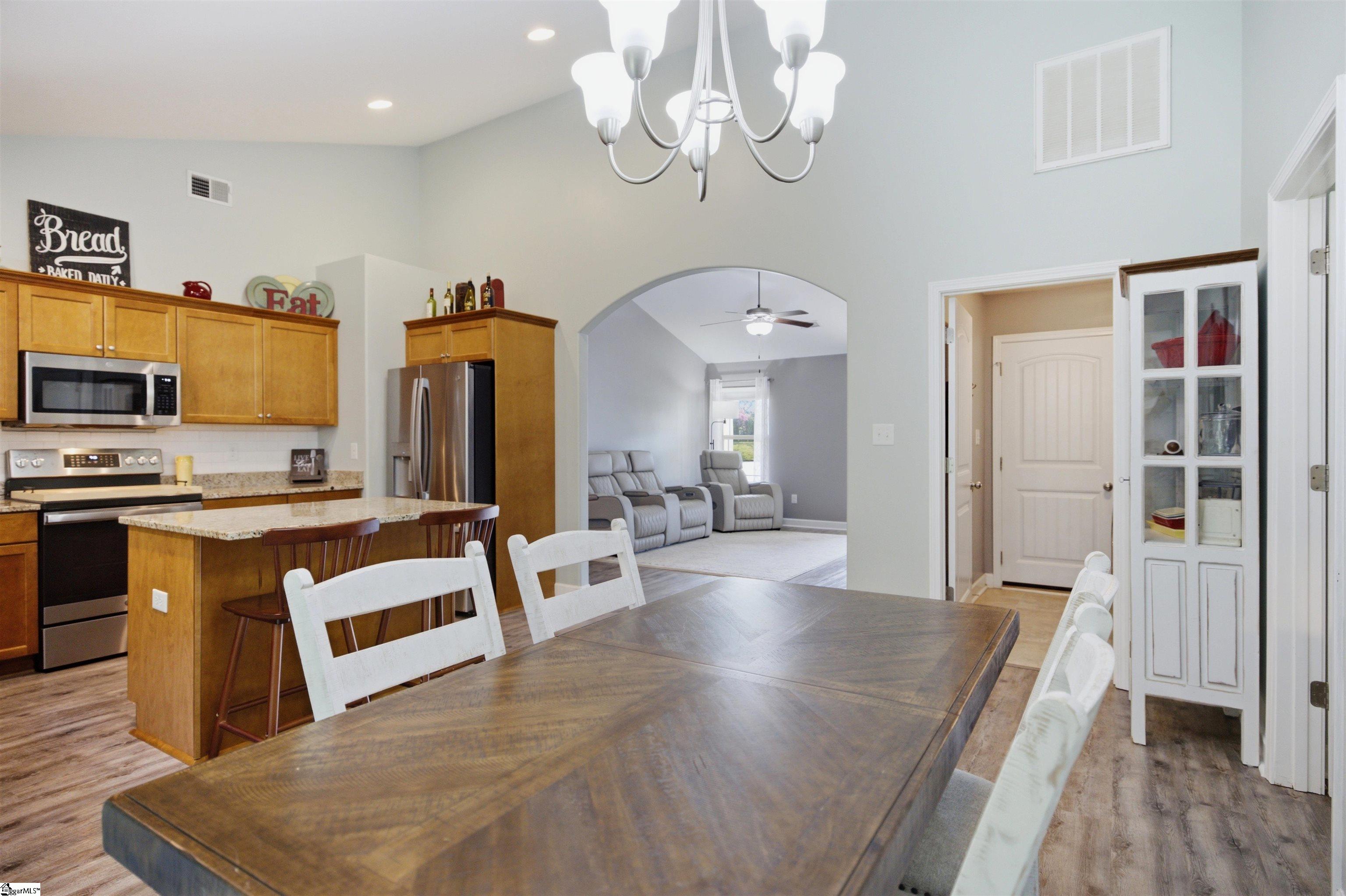 111 Auburn Lane Greenwood, SC 29649