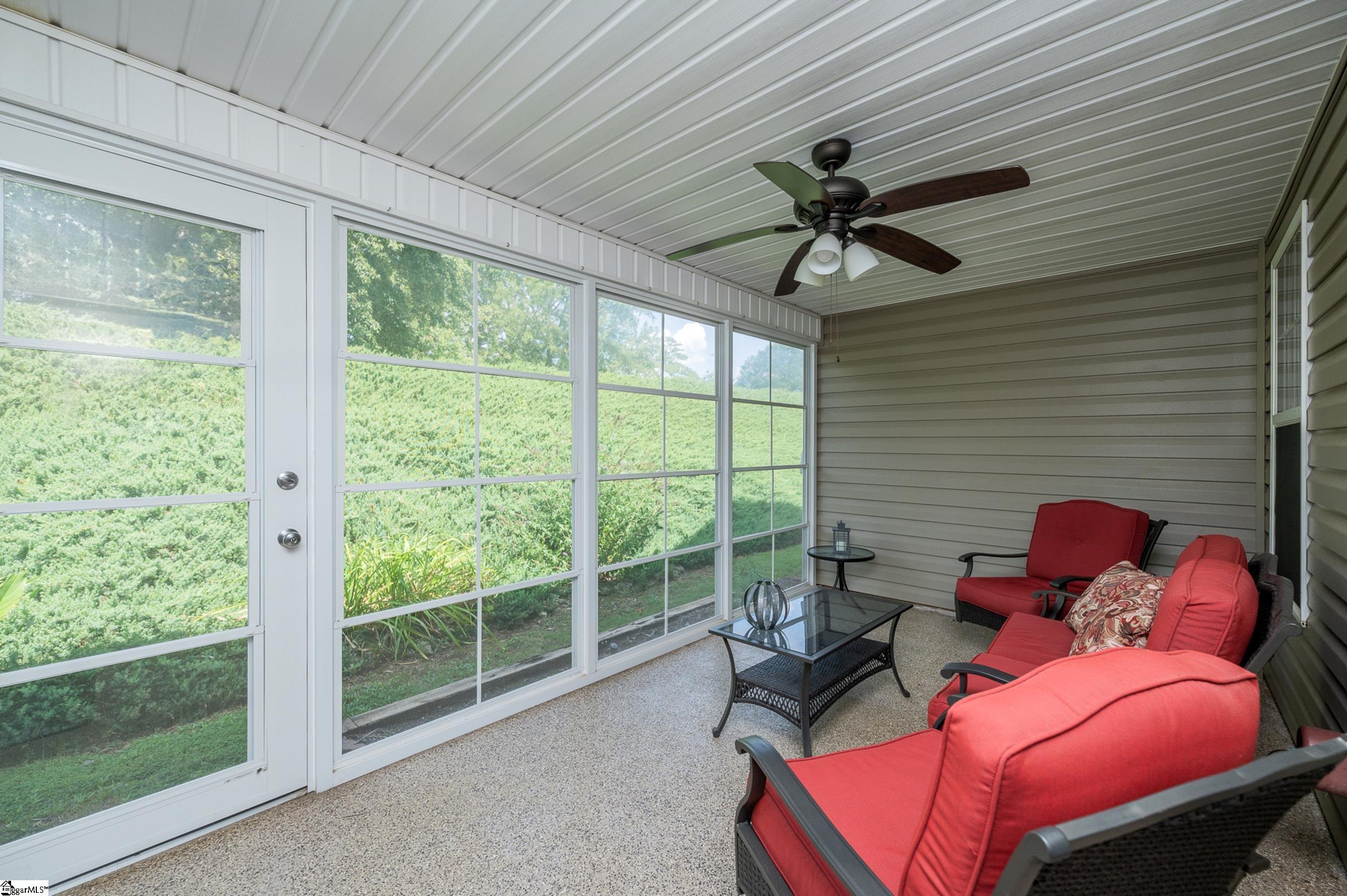 109 Shalom Drive Simpsonville, SC 29681