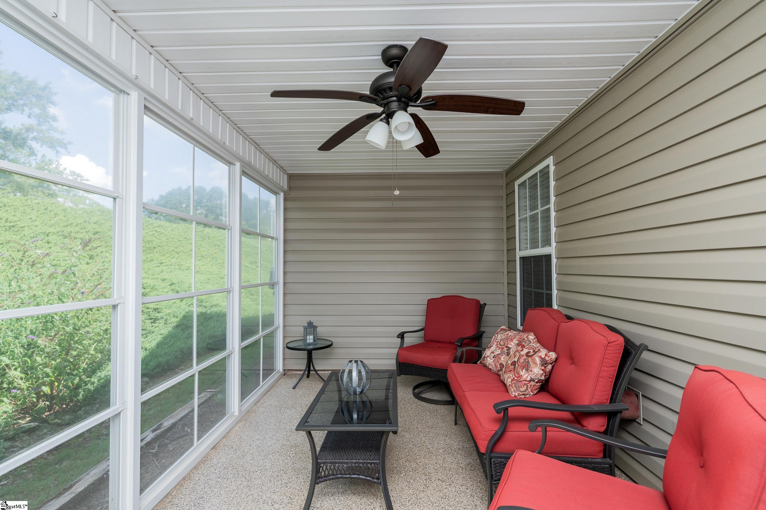 109 Shalom Drive Simpsonville, SC 29681