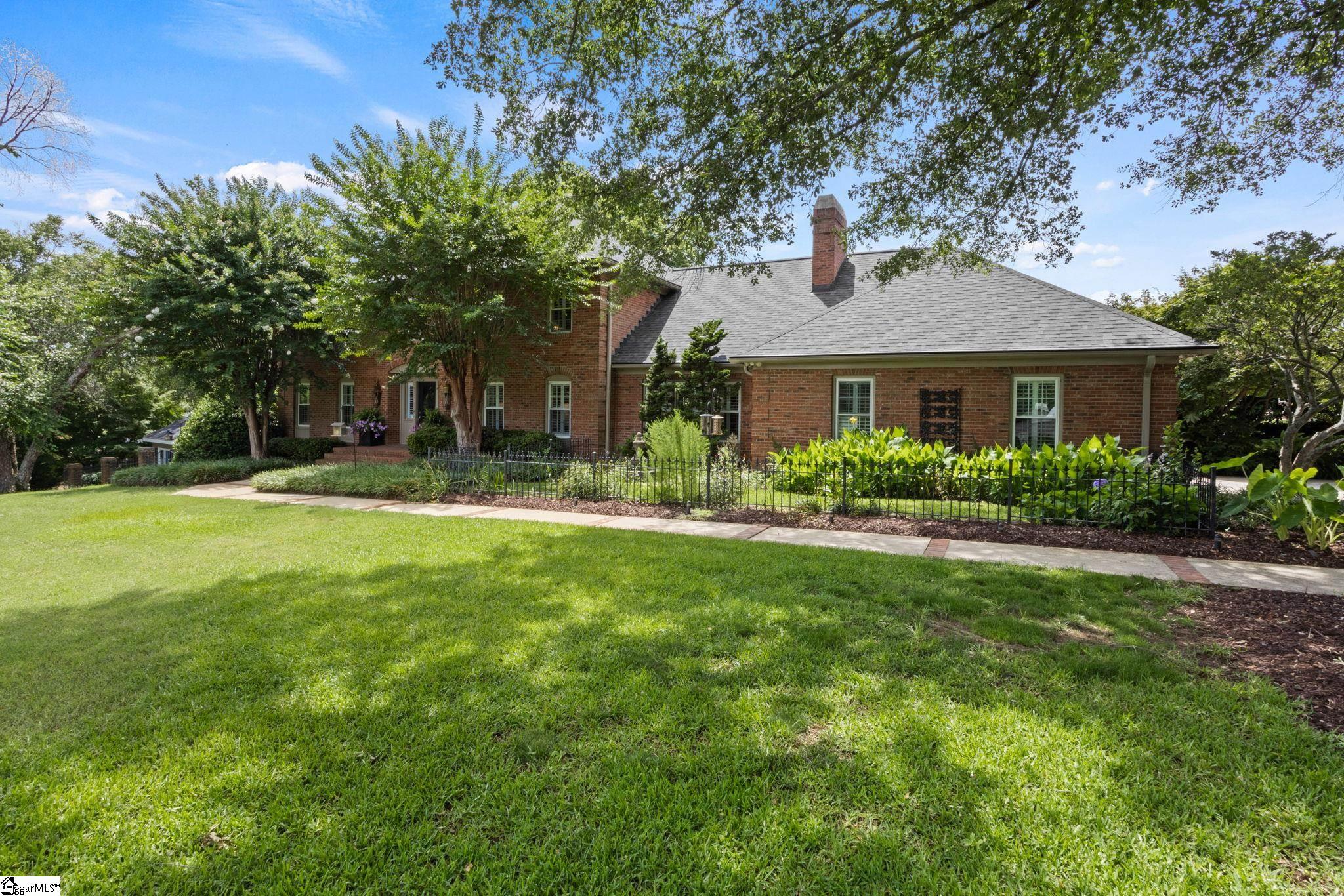 29 Quail Hill Drive Greenville, SC 29607