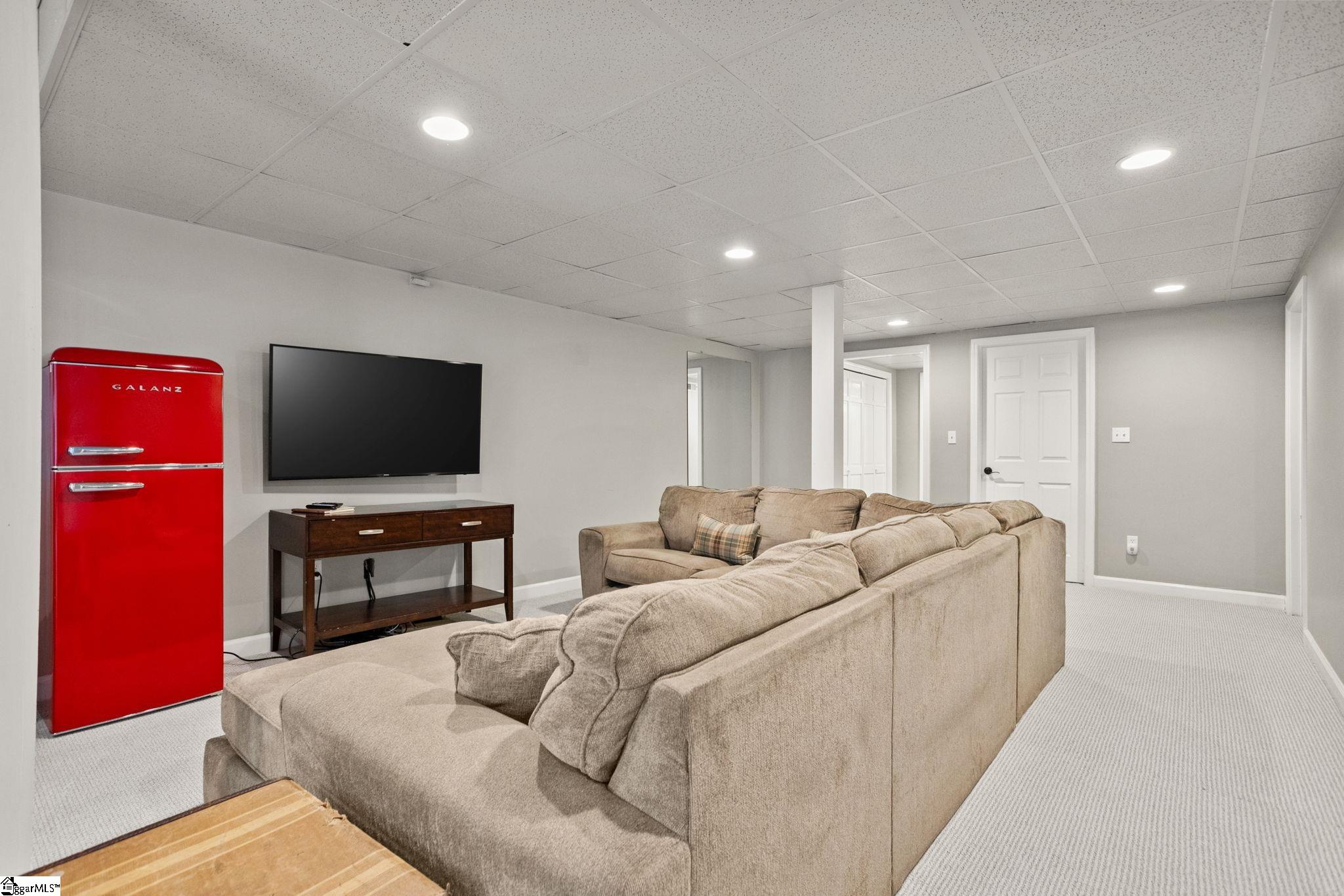 29 Quail Hill Drive Greenville, SC 29607