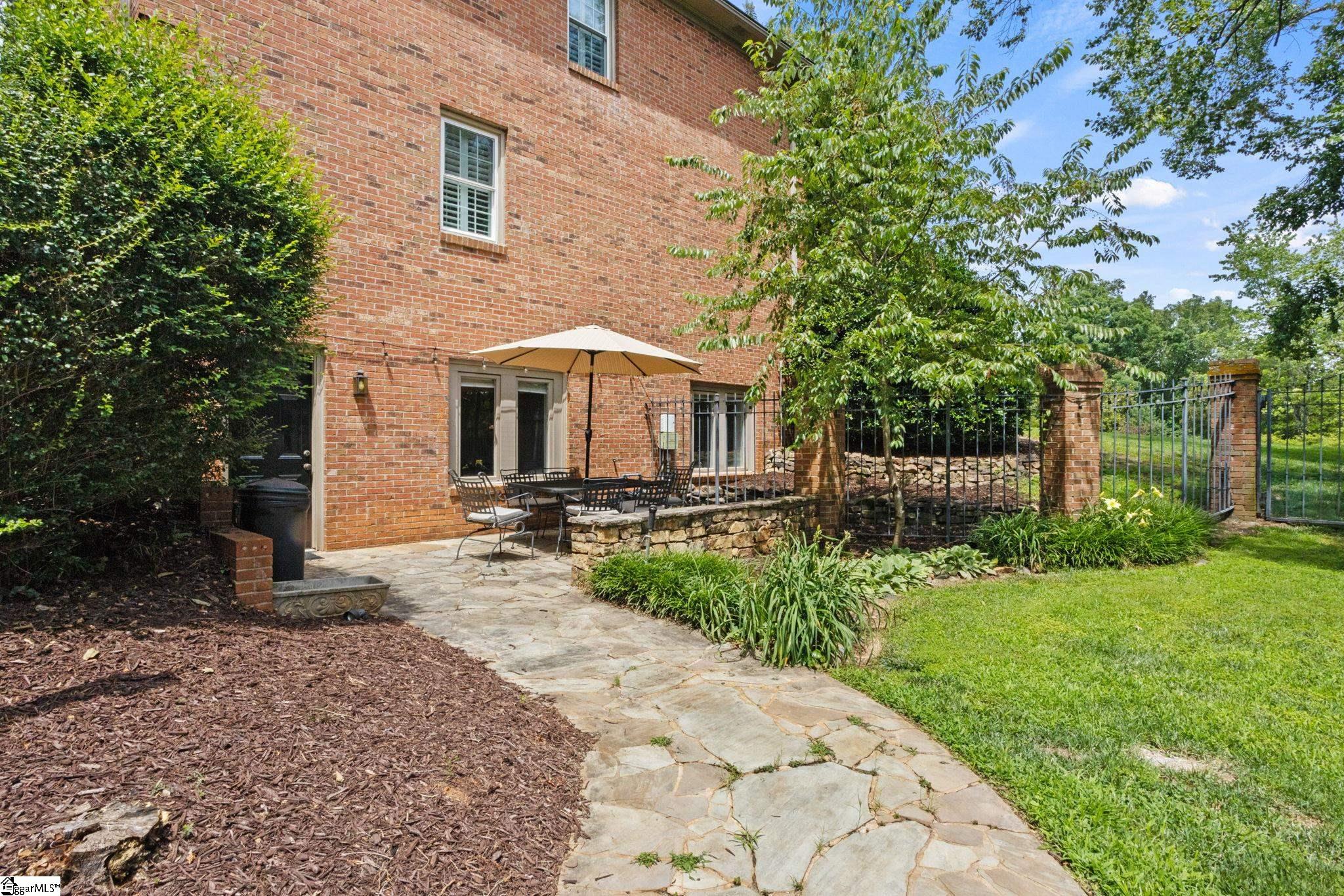 29 Quail Hill Drive Greenville, SC 29607