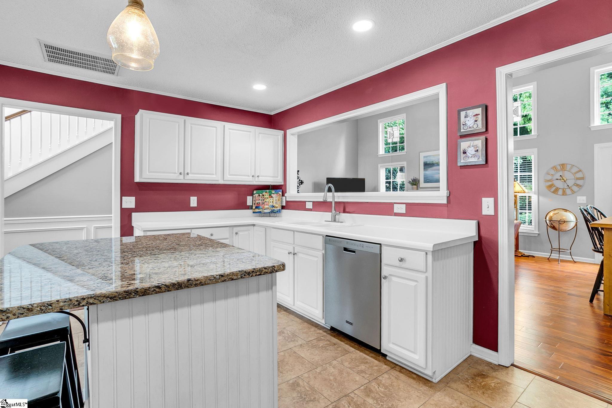 33 River Birch Way Greer, SC 29650
