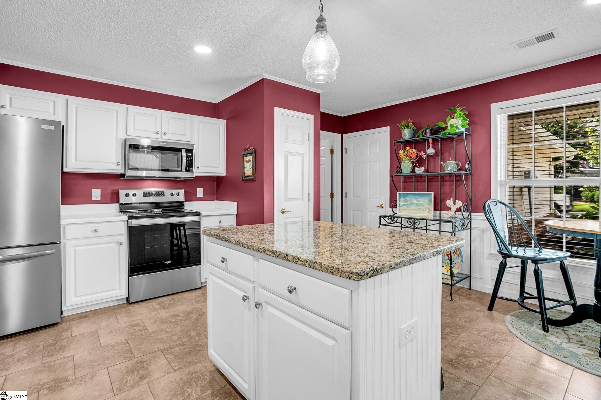 33 River Birch Way Greer, SC 29650