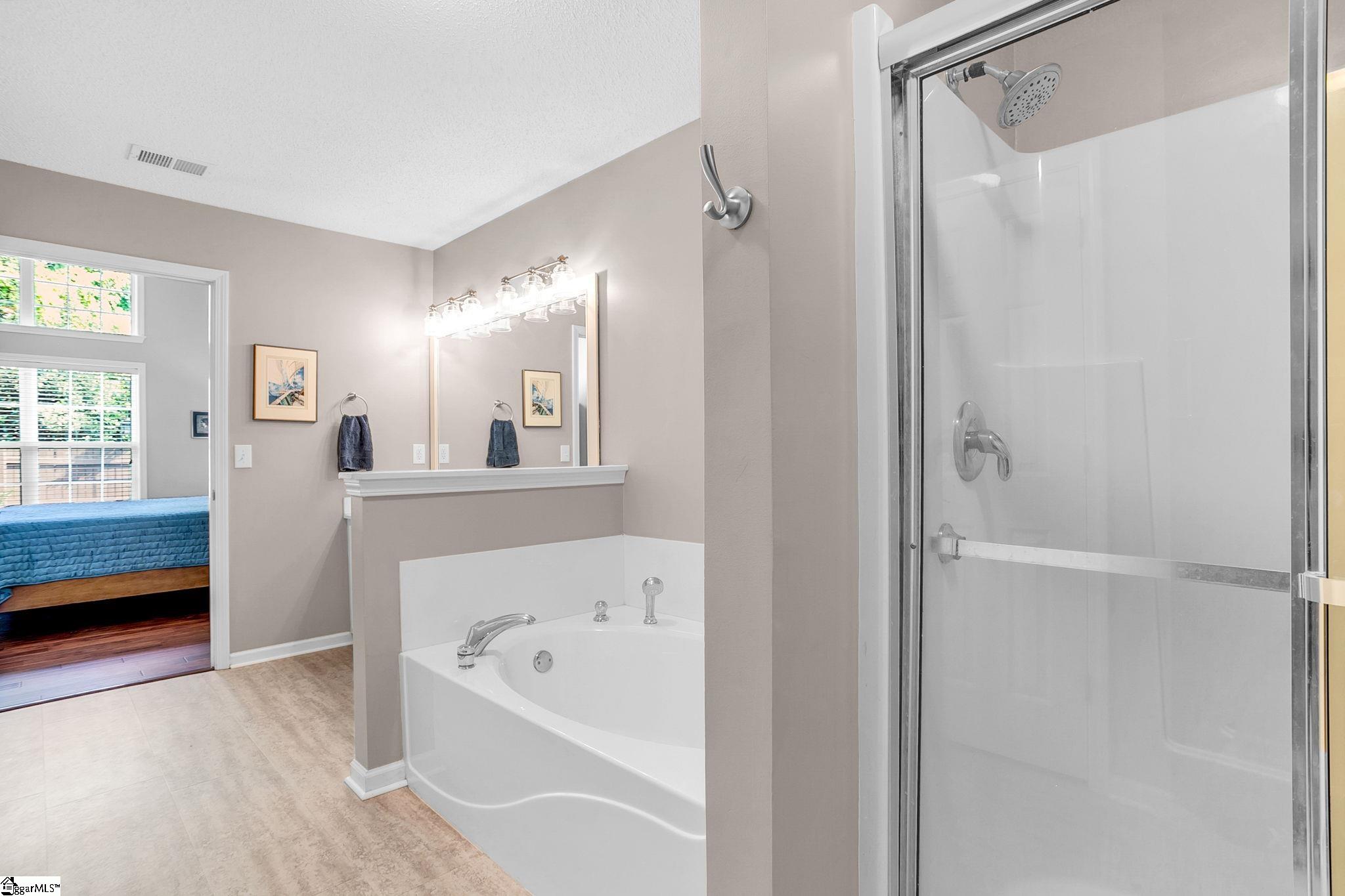 33 River Birch Way Greer, SC 29650