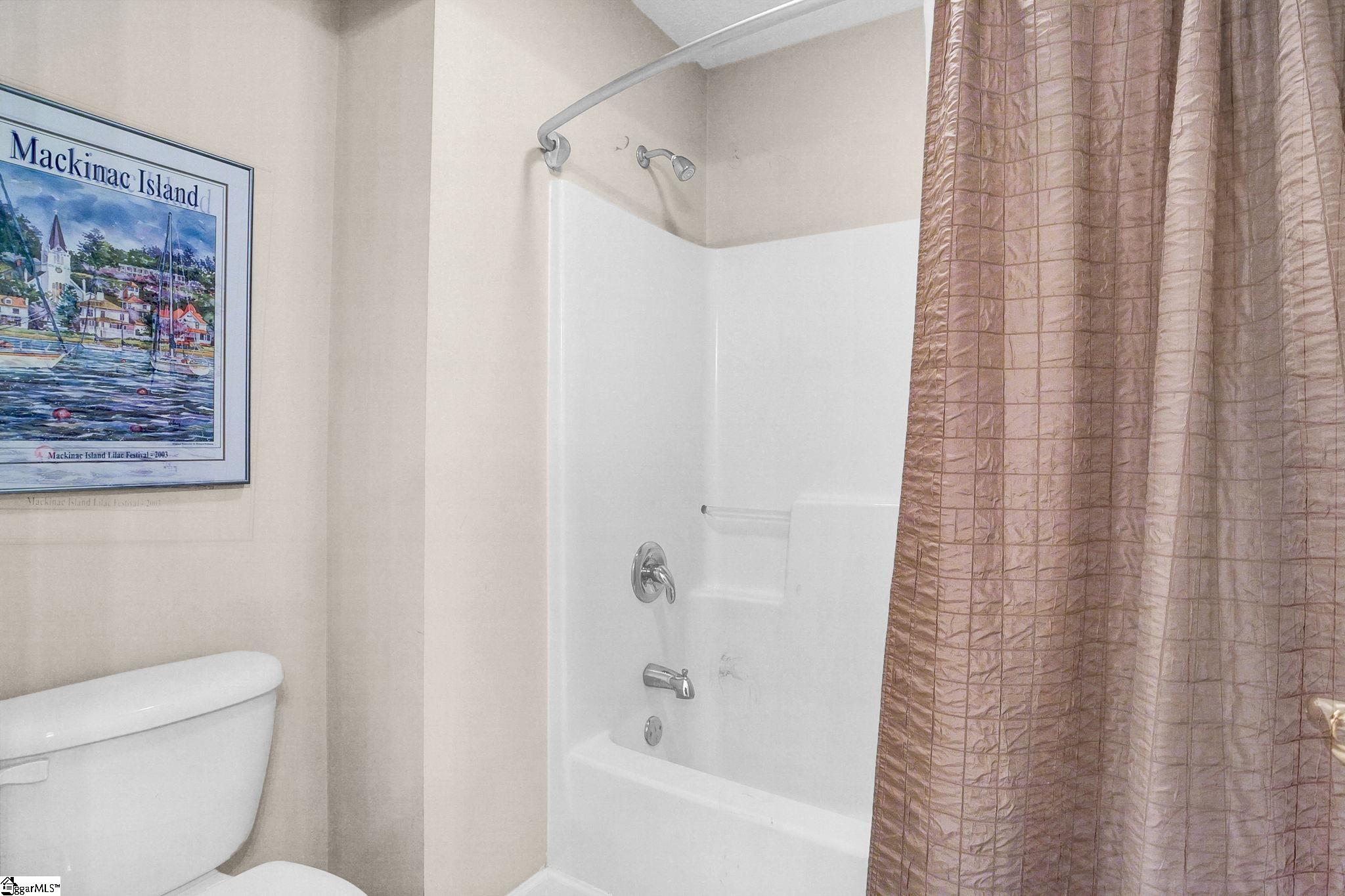 33 River Birch Way Greer, SC 29650