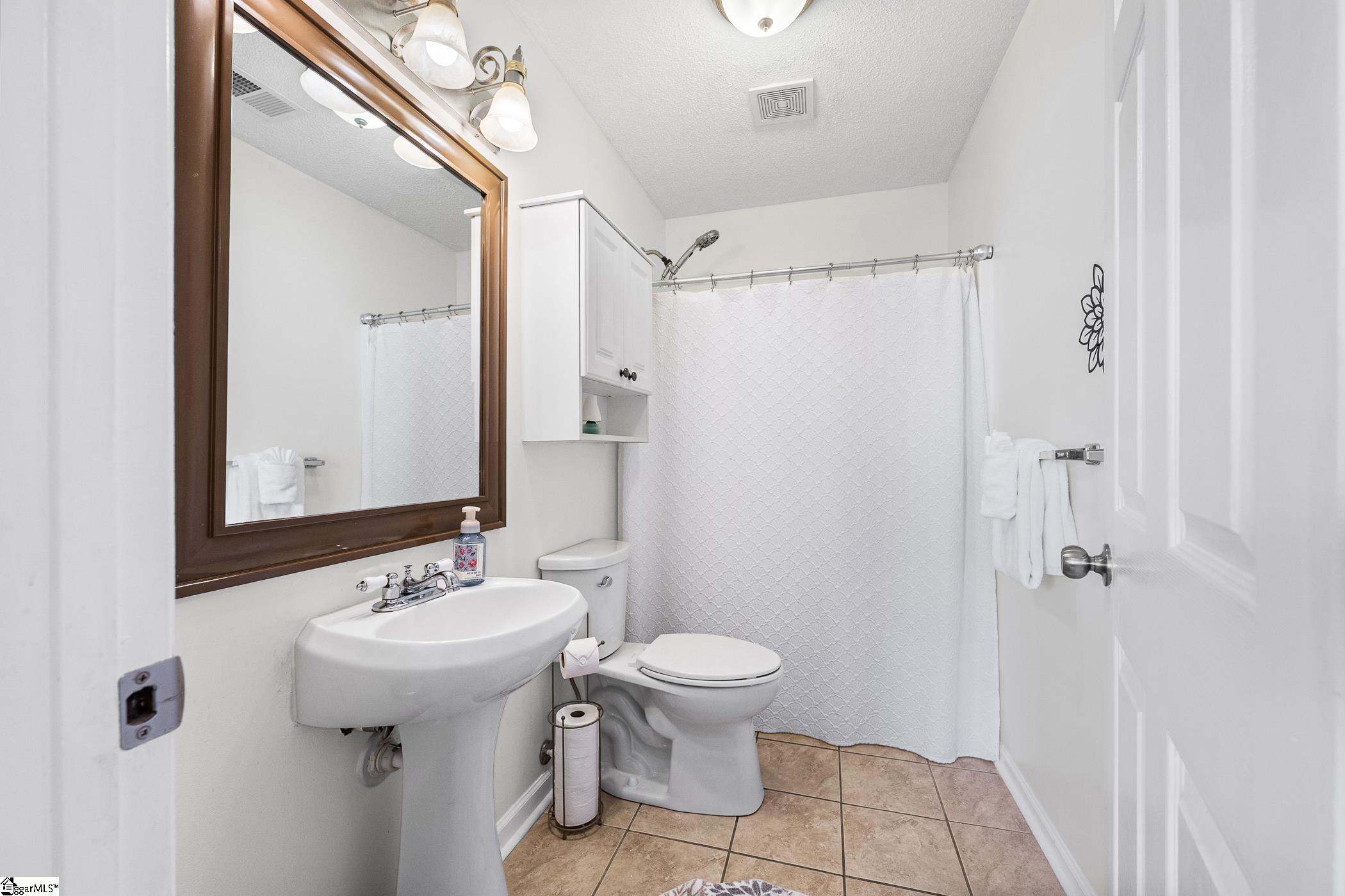 108 Pender Row Circle Ninety Six, SC 29666