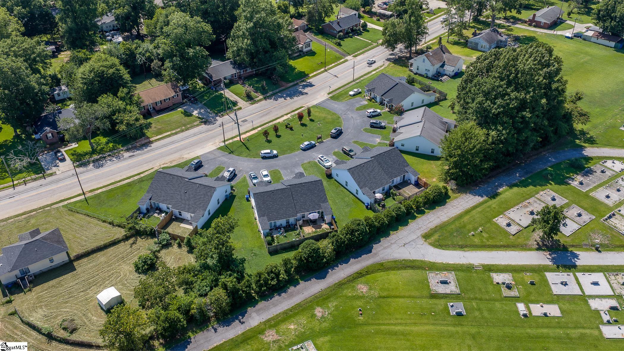 108 Pender Row Circle Ninety Six, SC 29666