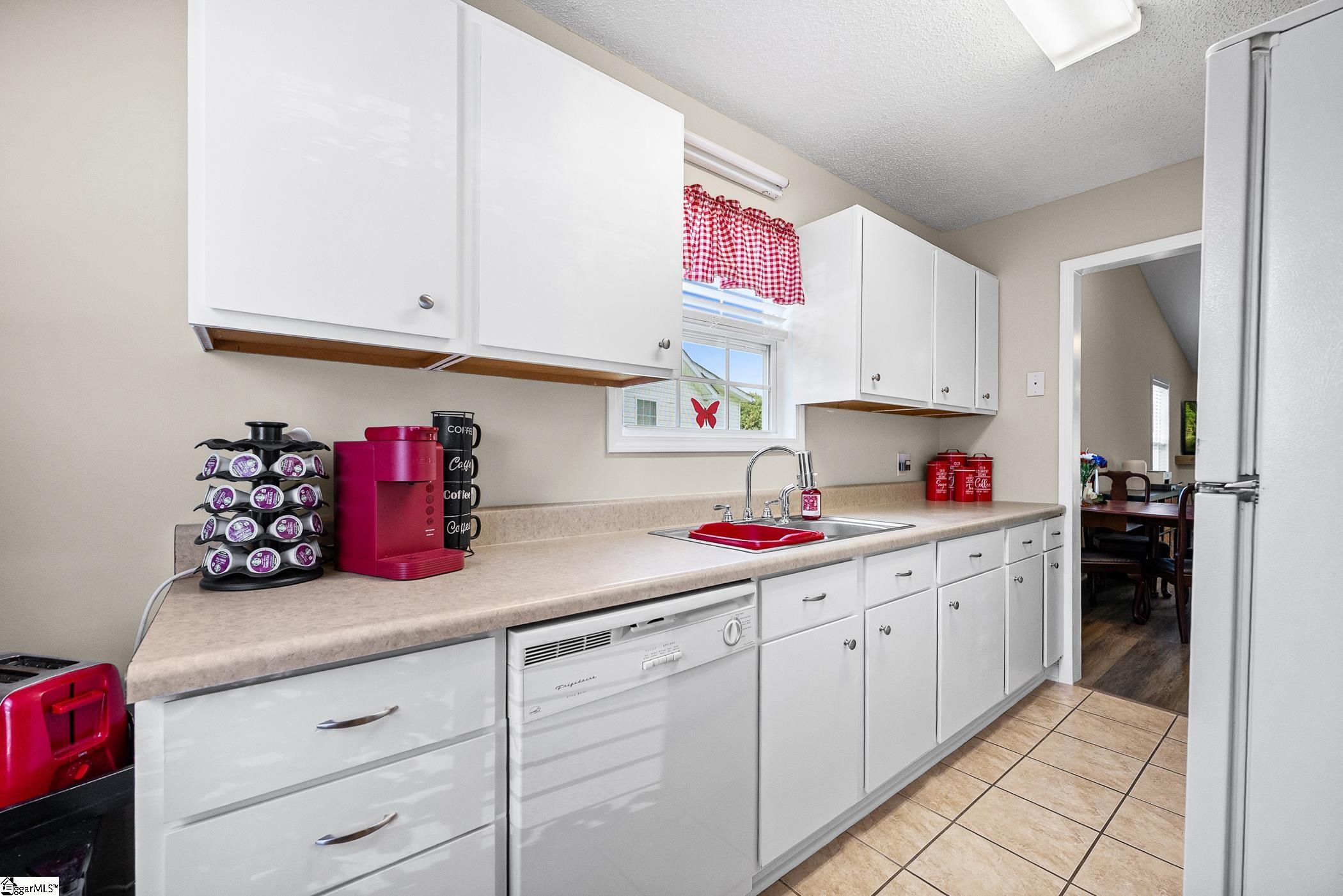 108 Pender Row Circle Ninety Six, SC 29666