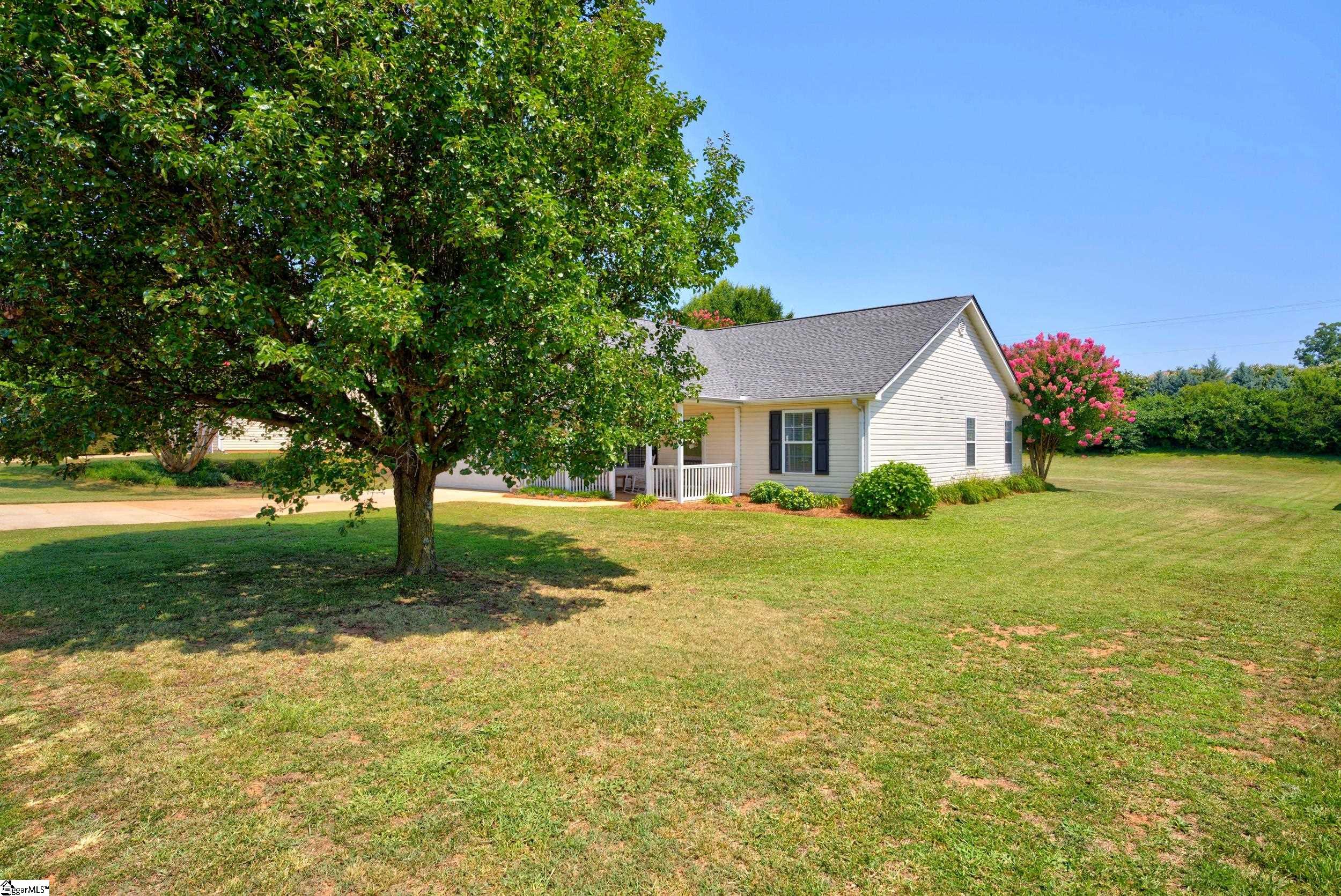 311 Shadowfield Acres Drive Duncan, SC 29334