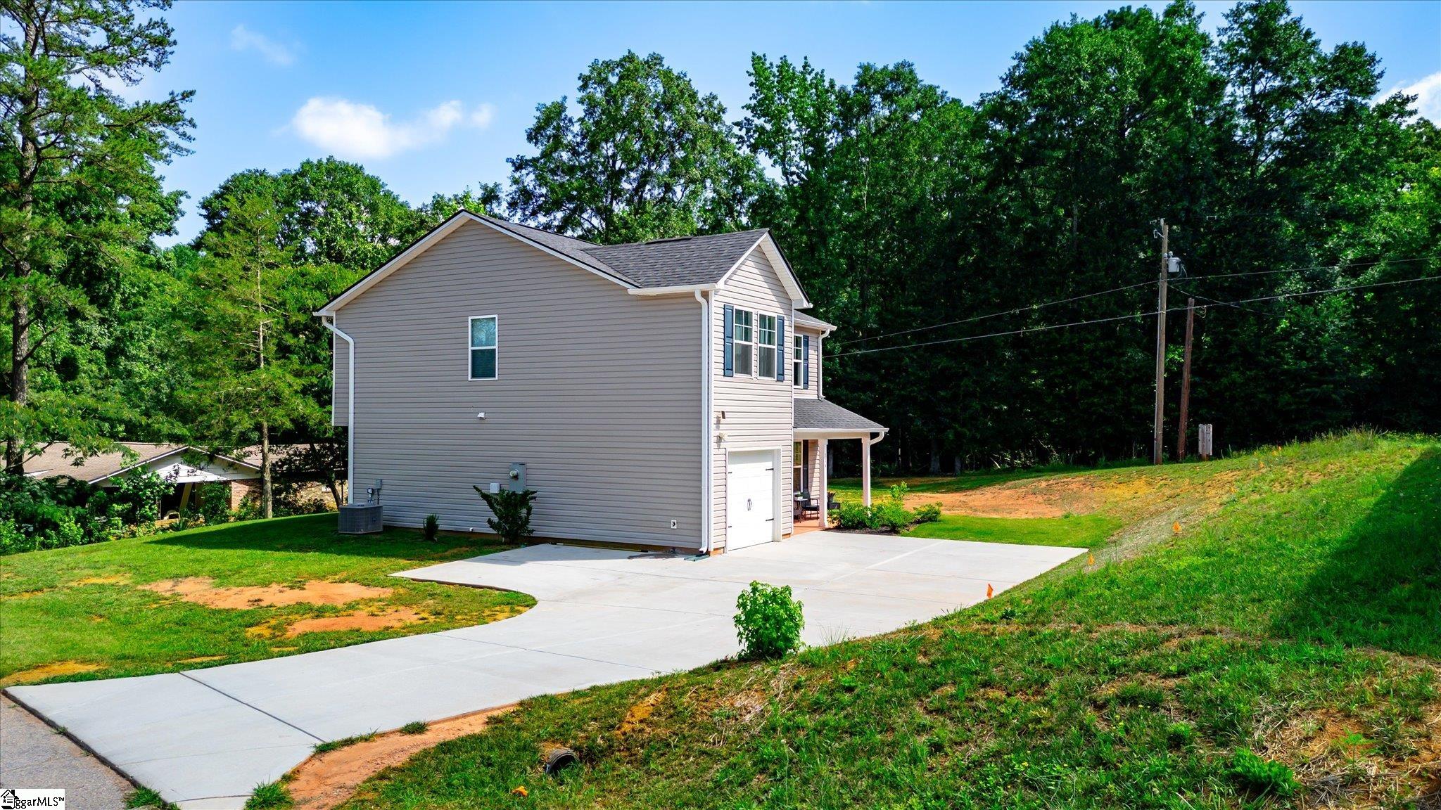 104 Forest Drive Liberty, SC 29657