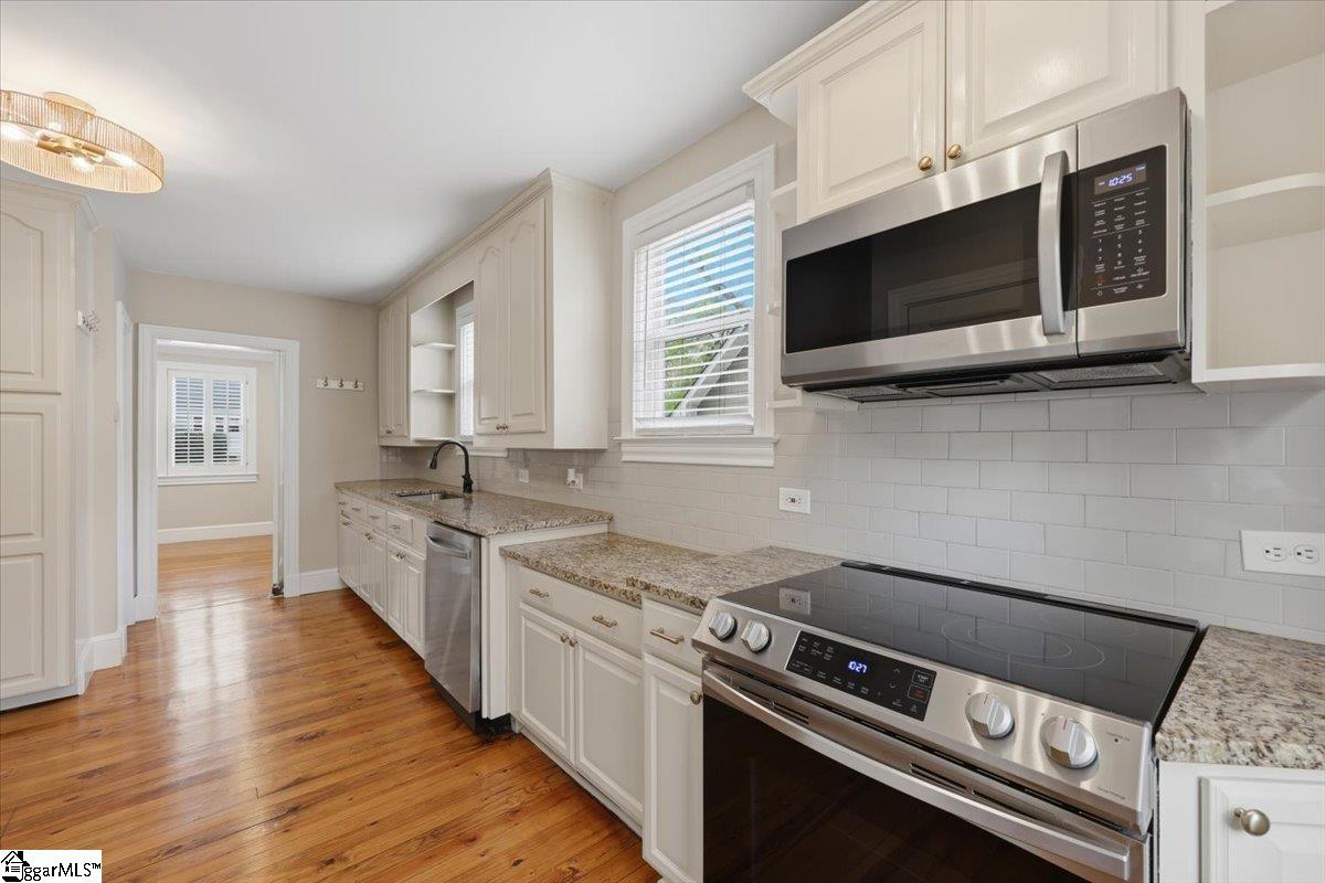212 Briarcliff Drive Greenville, SC 29607