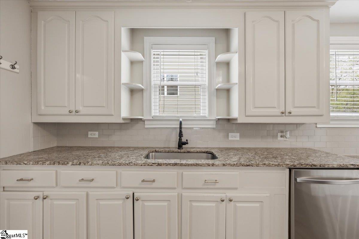 212 Briarcliff Drive Greenville, SC 29607