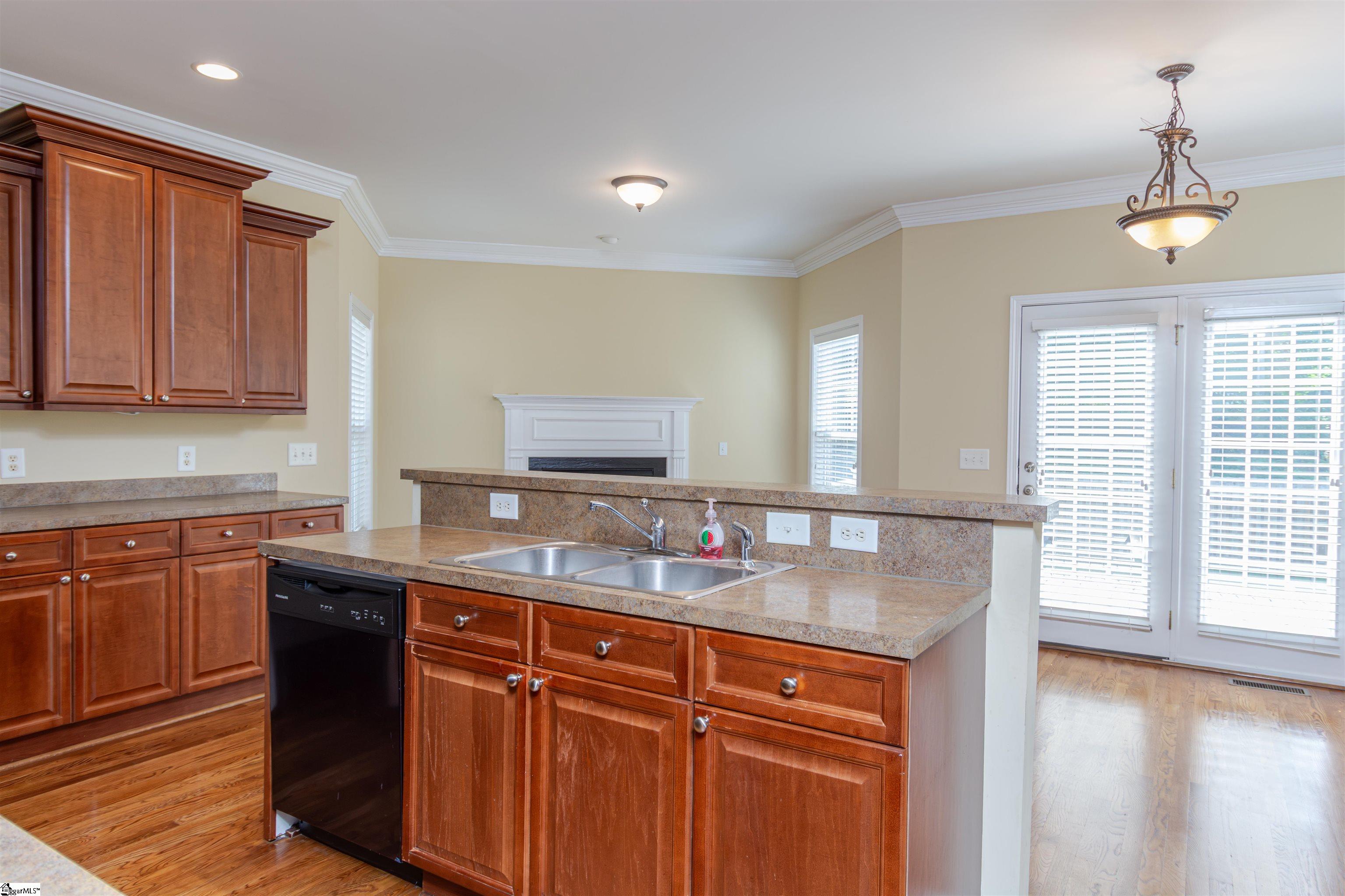 6 Moss Wood Circle Simpsonville, SC 29681