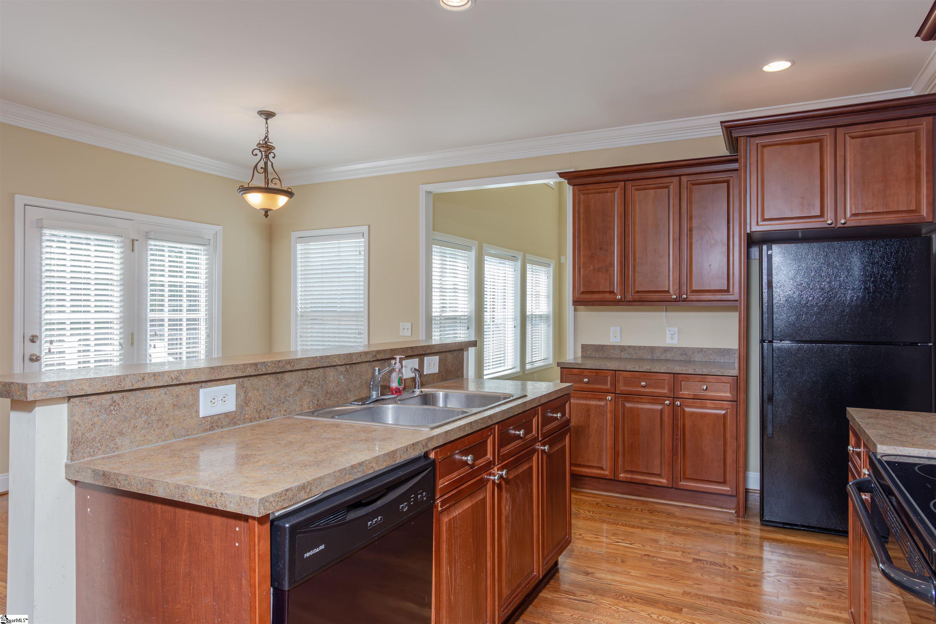 6 Moss Wood Circle Simpsonville, SC 29681