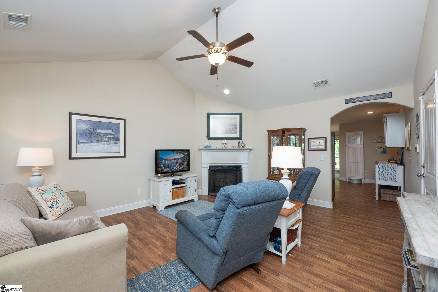 315 Barnhill Court Greenville, SC 29617