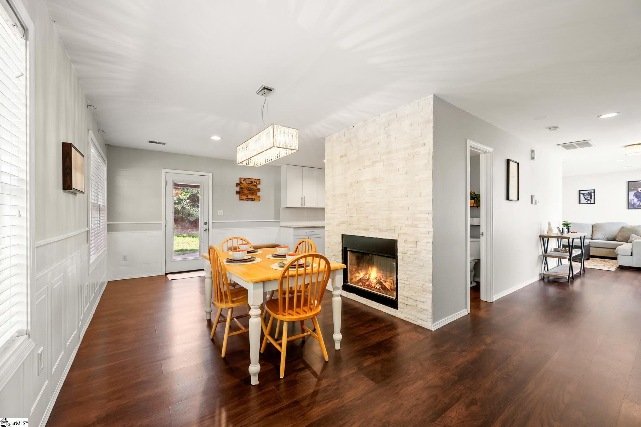 3 Hideaway Court Simpsonville, SC 29680