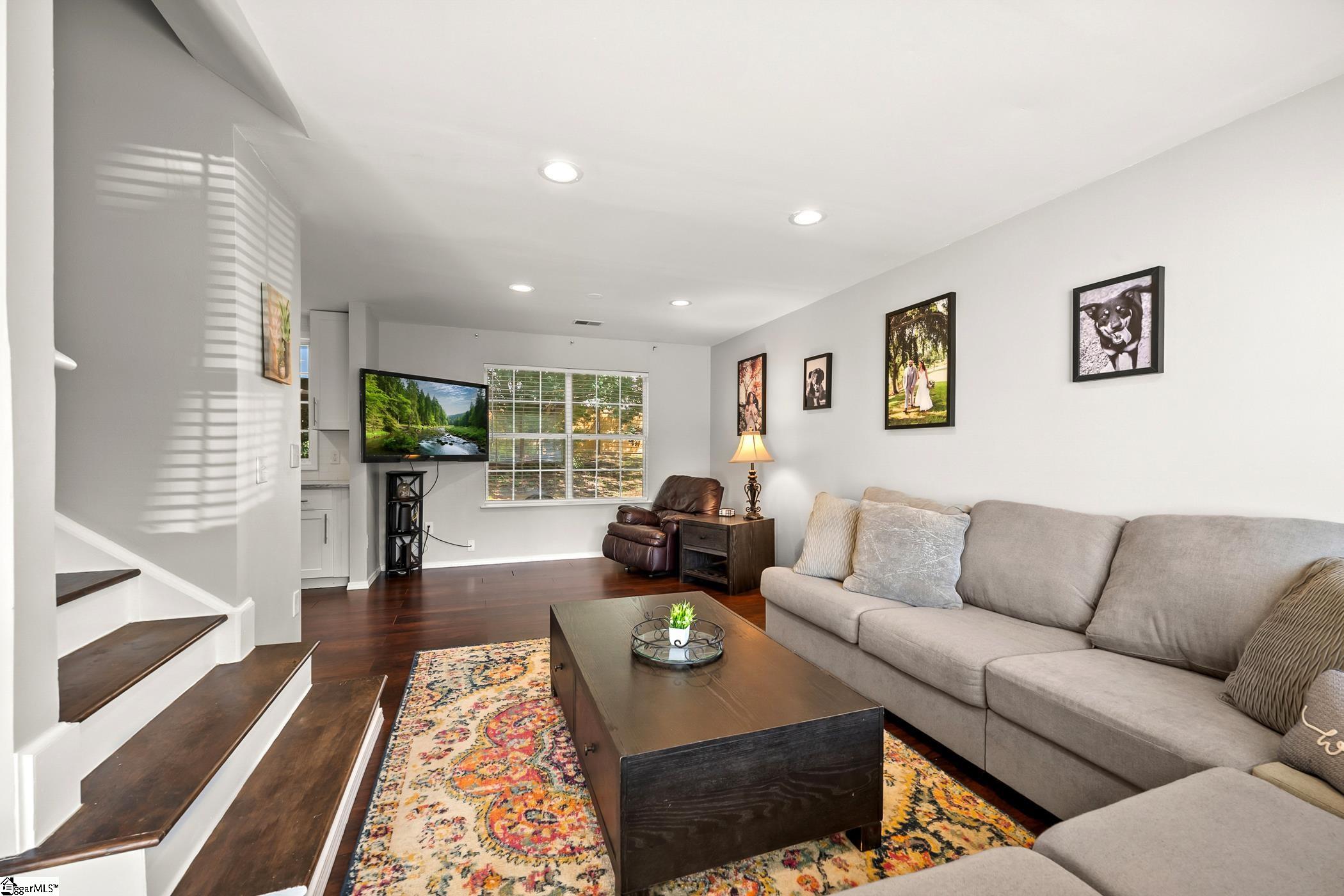 3 Hideaway Court Simpsonville, SC 29680