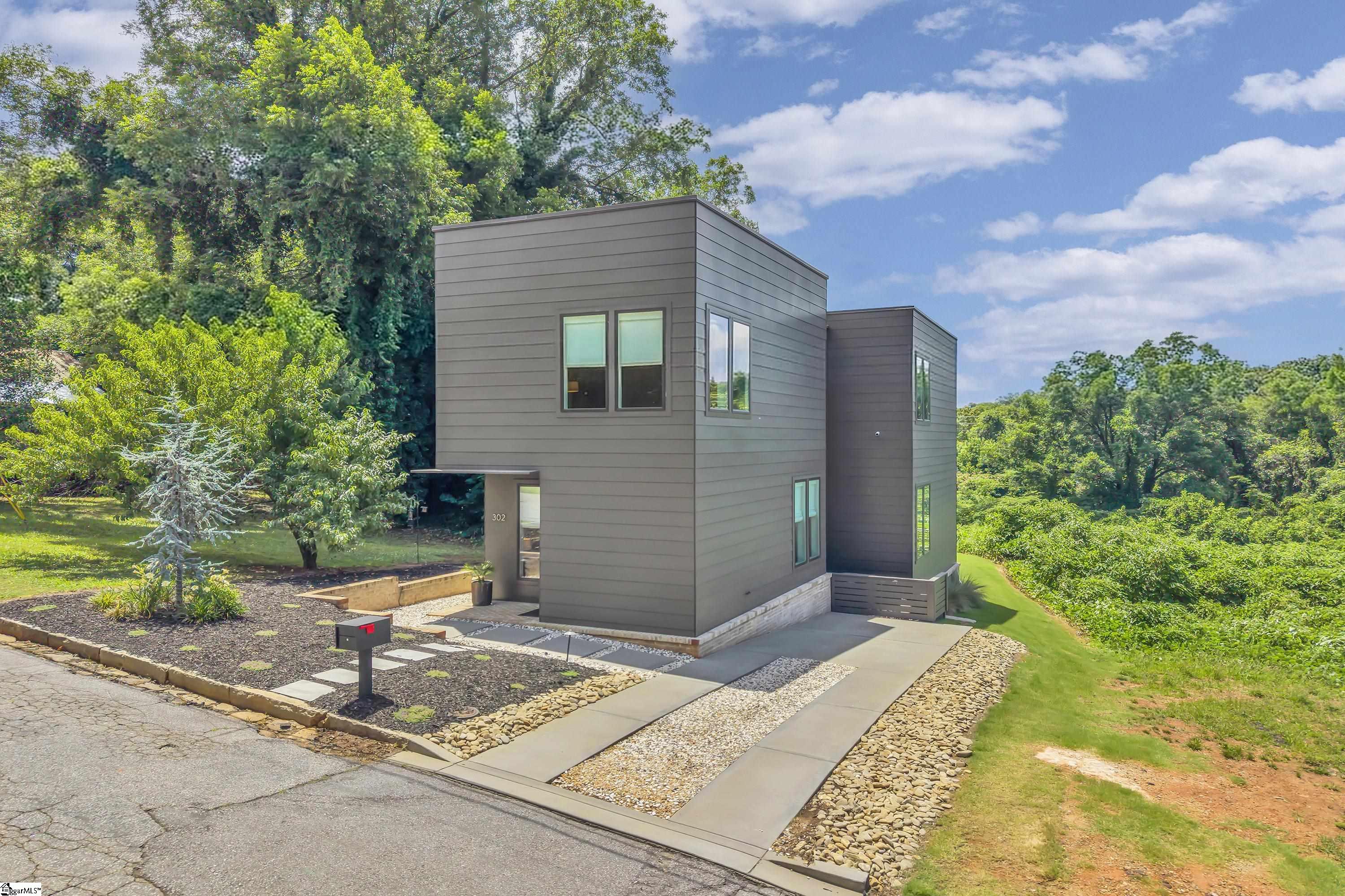 302 Hilly Street Greenville, SC 29607