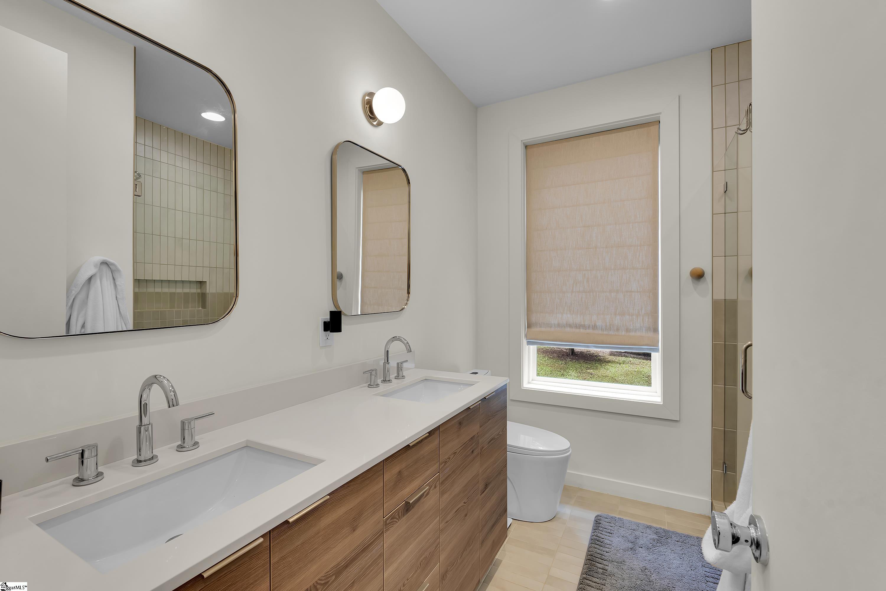 302 Hilly Street Greenville, SC 29607
