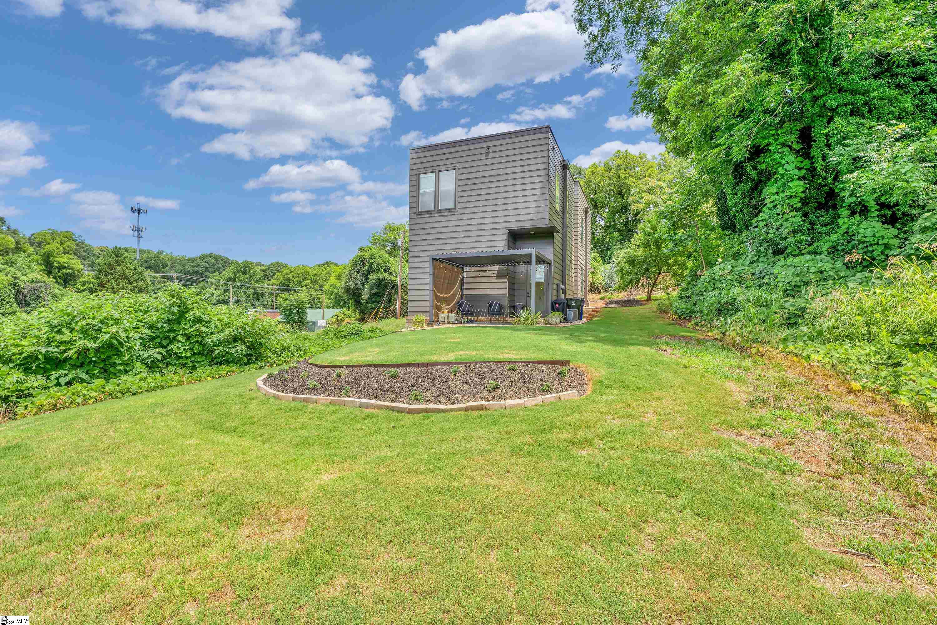 302 Hilly Street Greenville, SC 29607