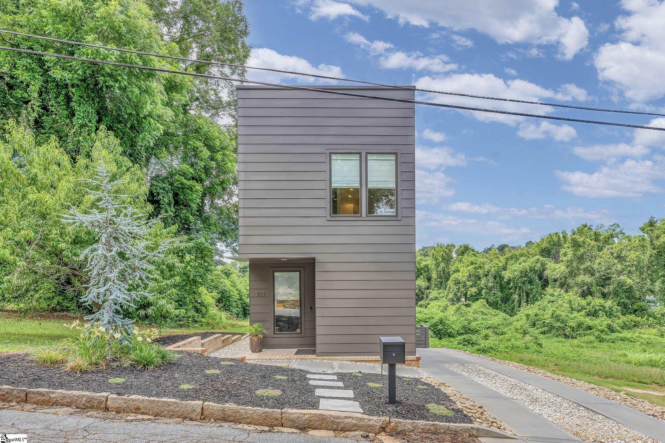 302 Hilly Street Greenville, SC 29607