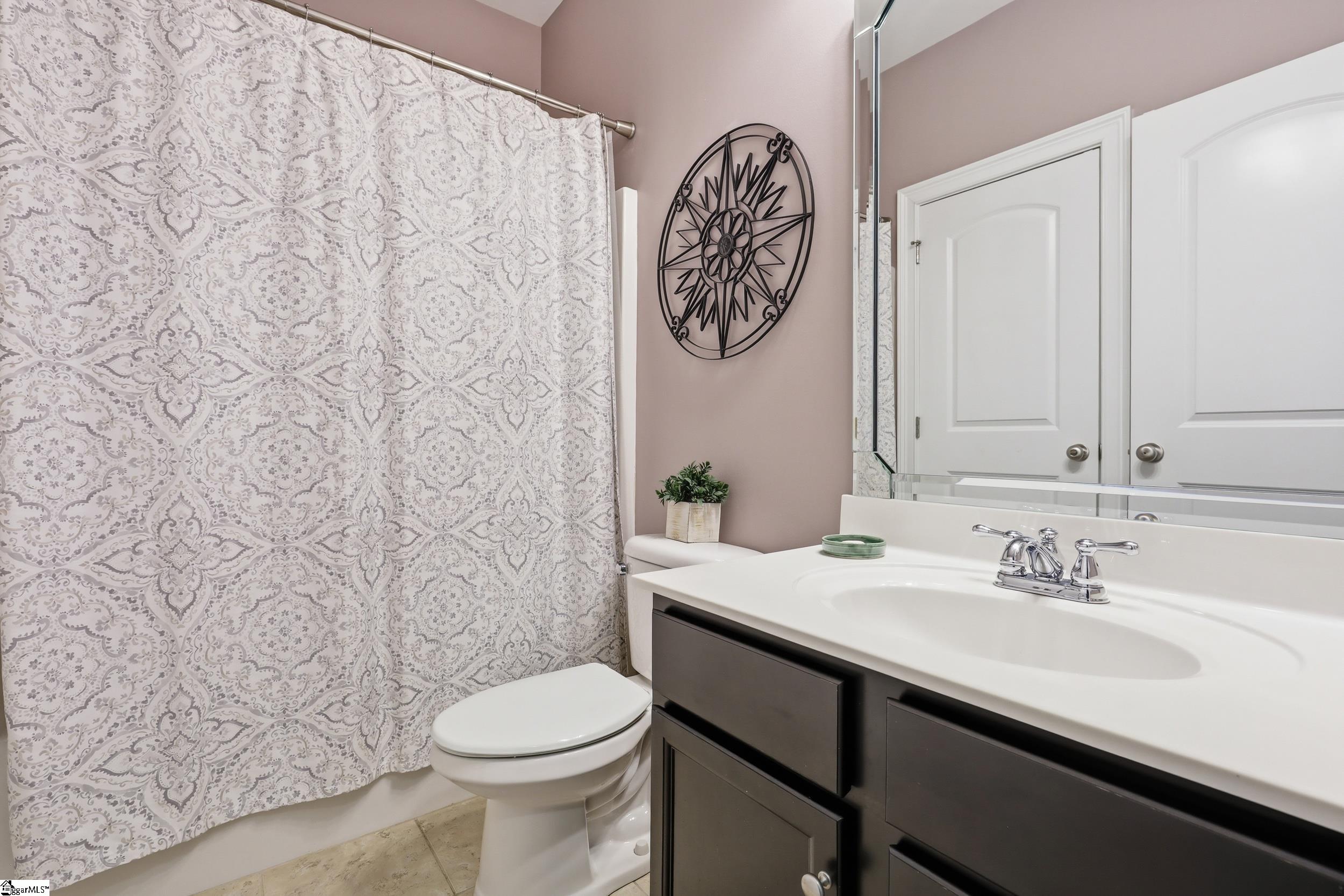 124 Raven Falls Lane Simpsonville, SC 29681