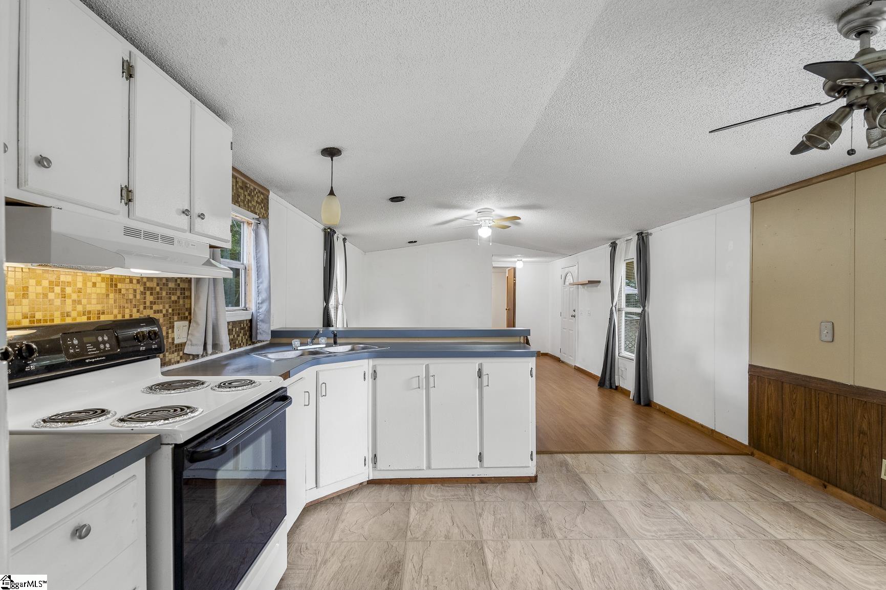 216 Woodtrail Drive Williamston, SC 29697