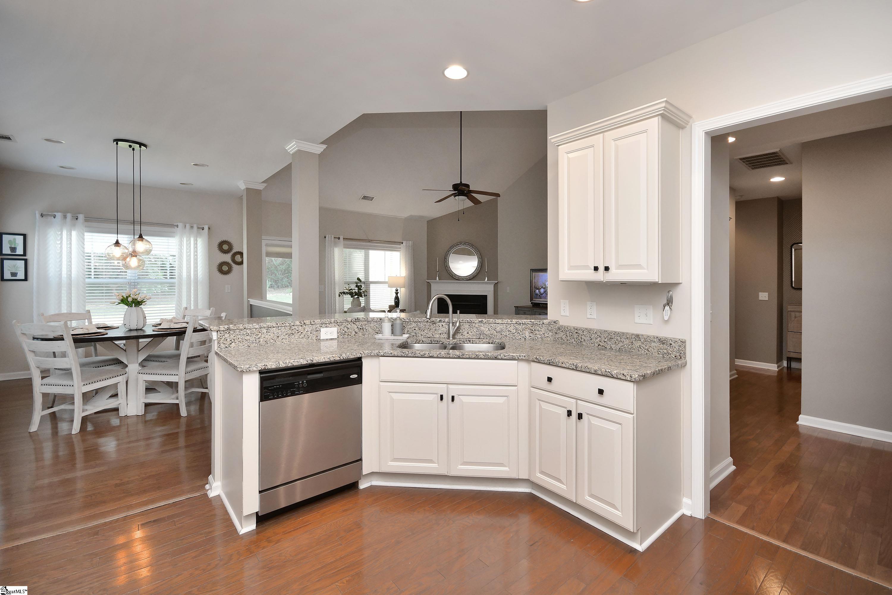 19 Platte Lane Simpsonville, SC 29680