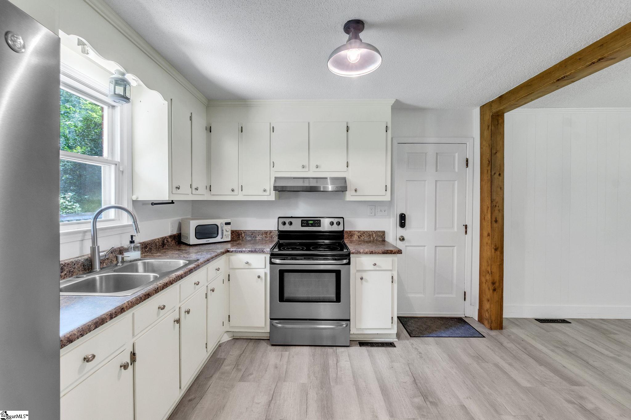 128 Midway Drive Anderson, SC 29625