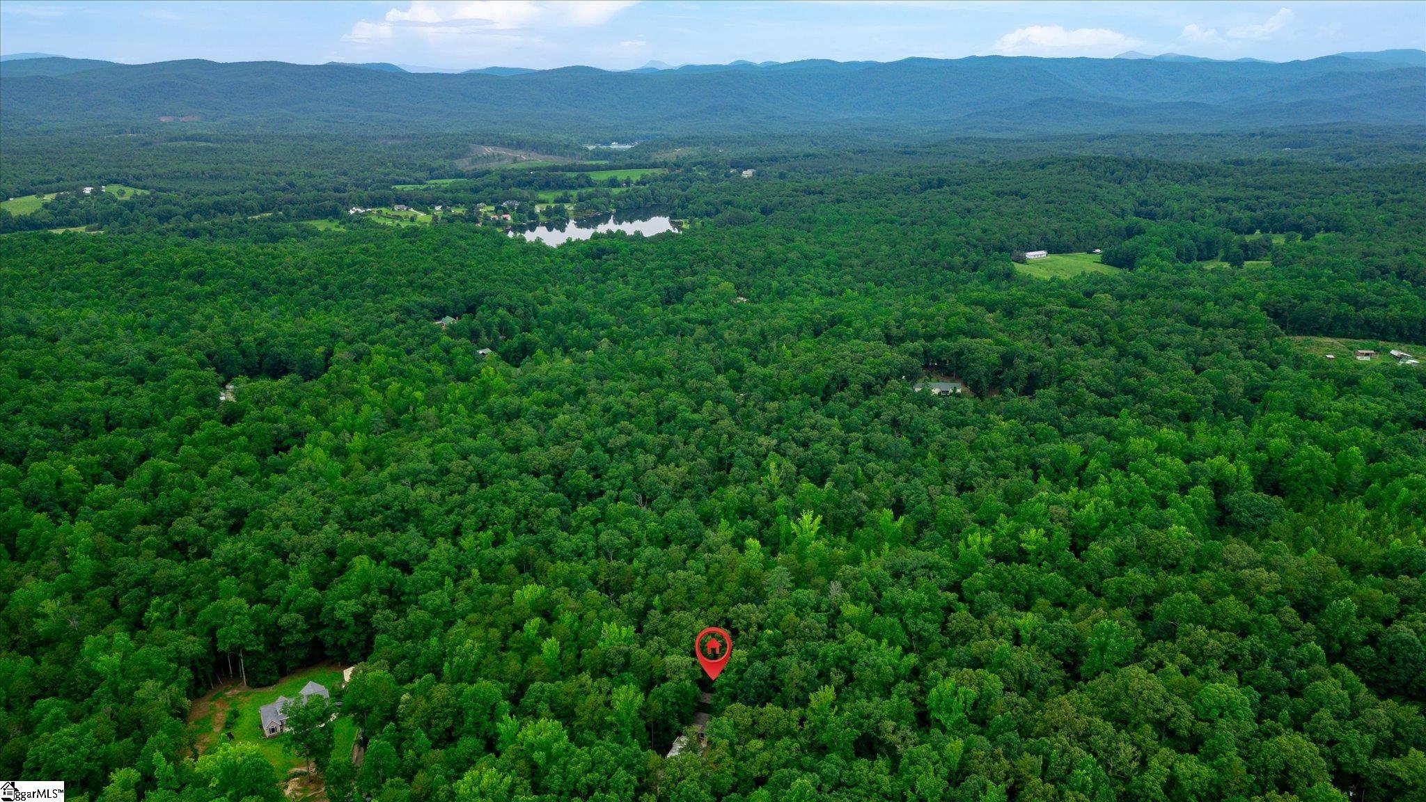 406 Dogwood Drive Tamassee, SC 29686