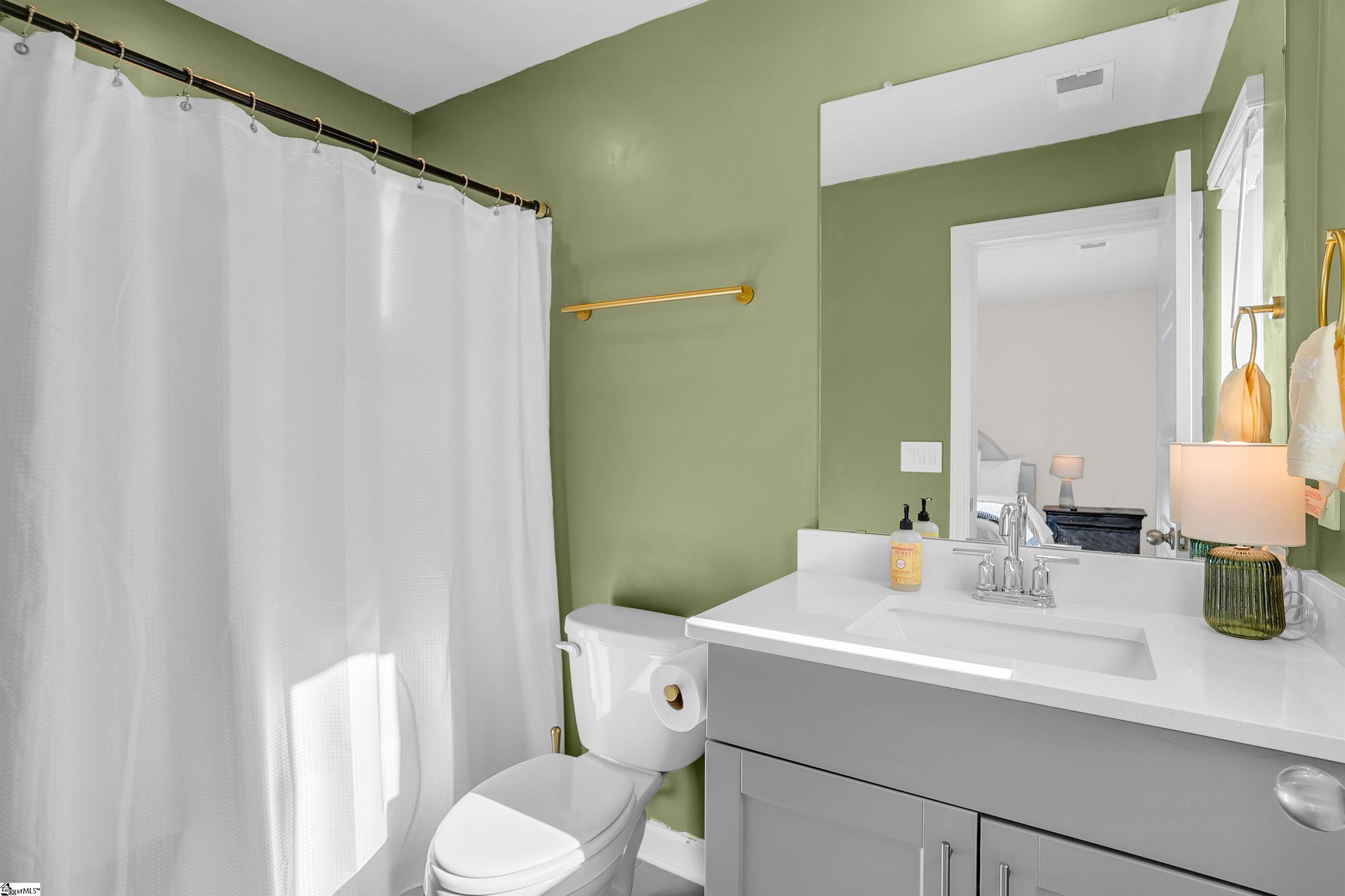 411 Hazelcroft Drive Fountain Inn, SC 29644