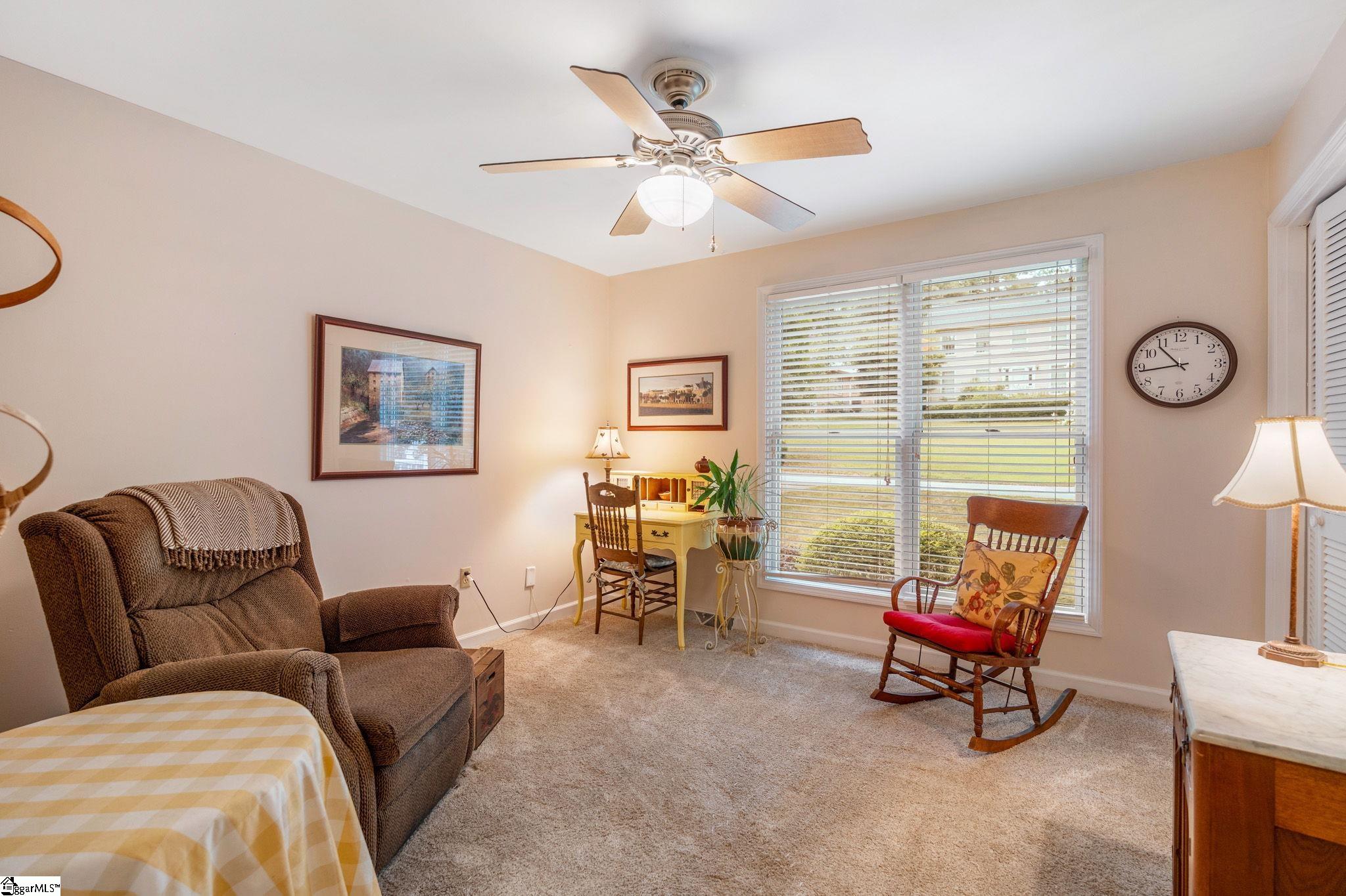 12 E Indian Trail Taylors, SC 29687