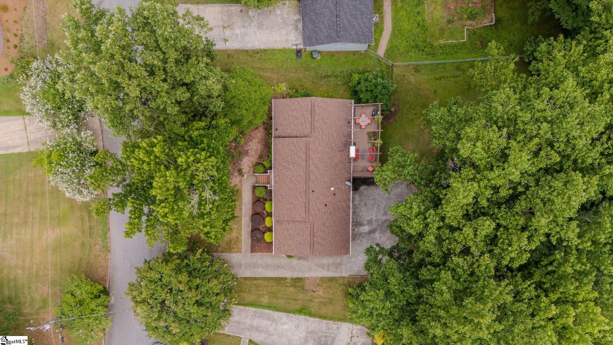 12 E Indian Trail Taylors, SC 29687